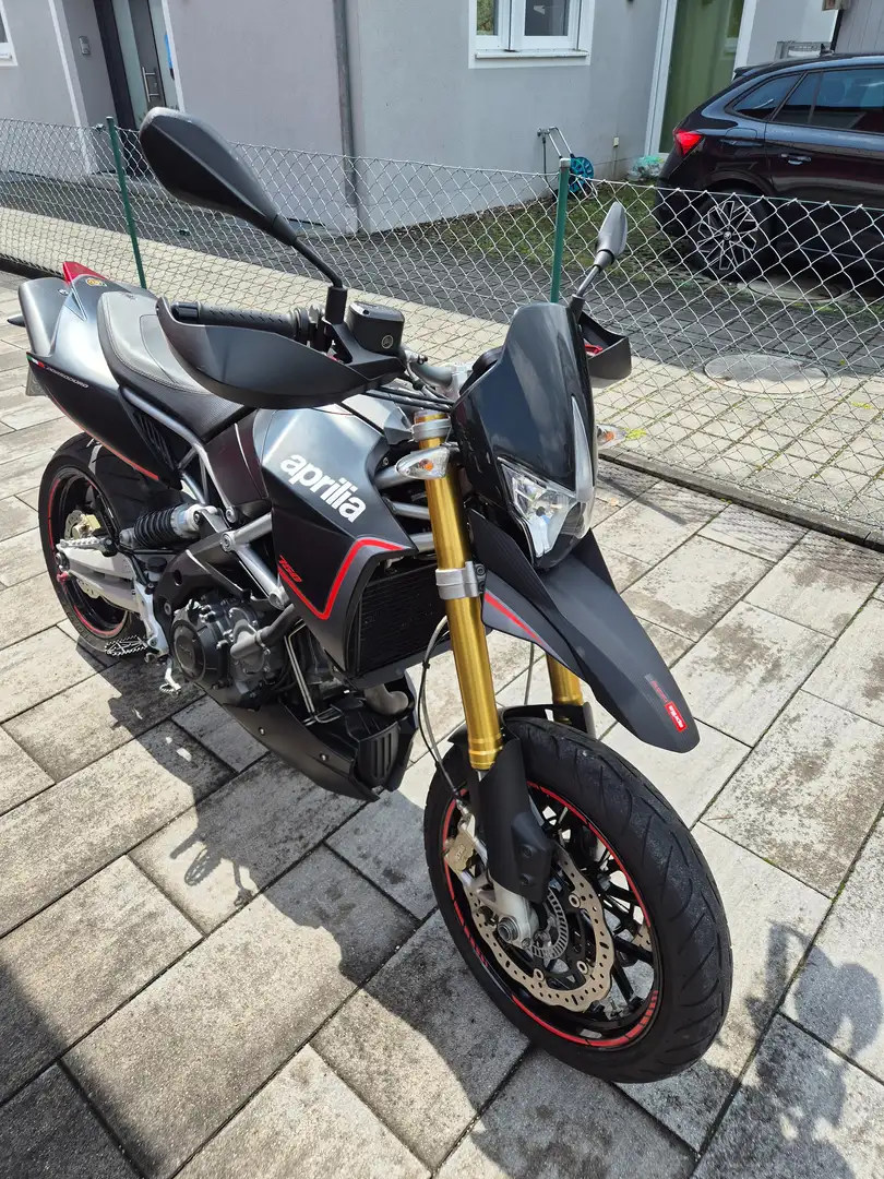 Aprilia Dorsoduro Dorsoduro 750, SMV Factory, Sonderlackierung Czarny - 2