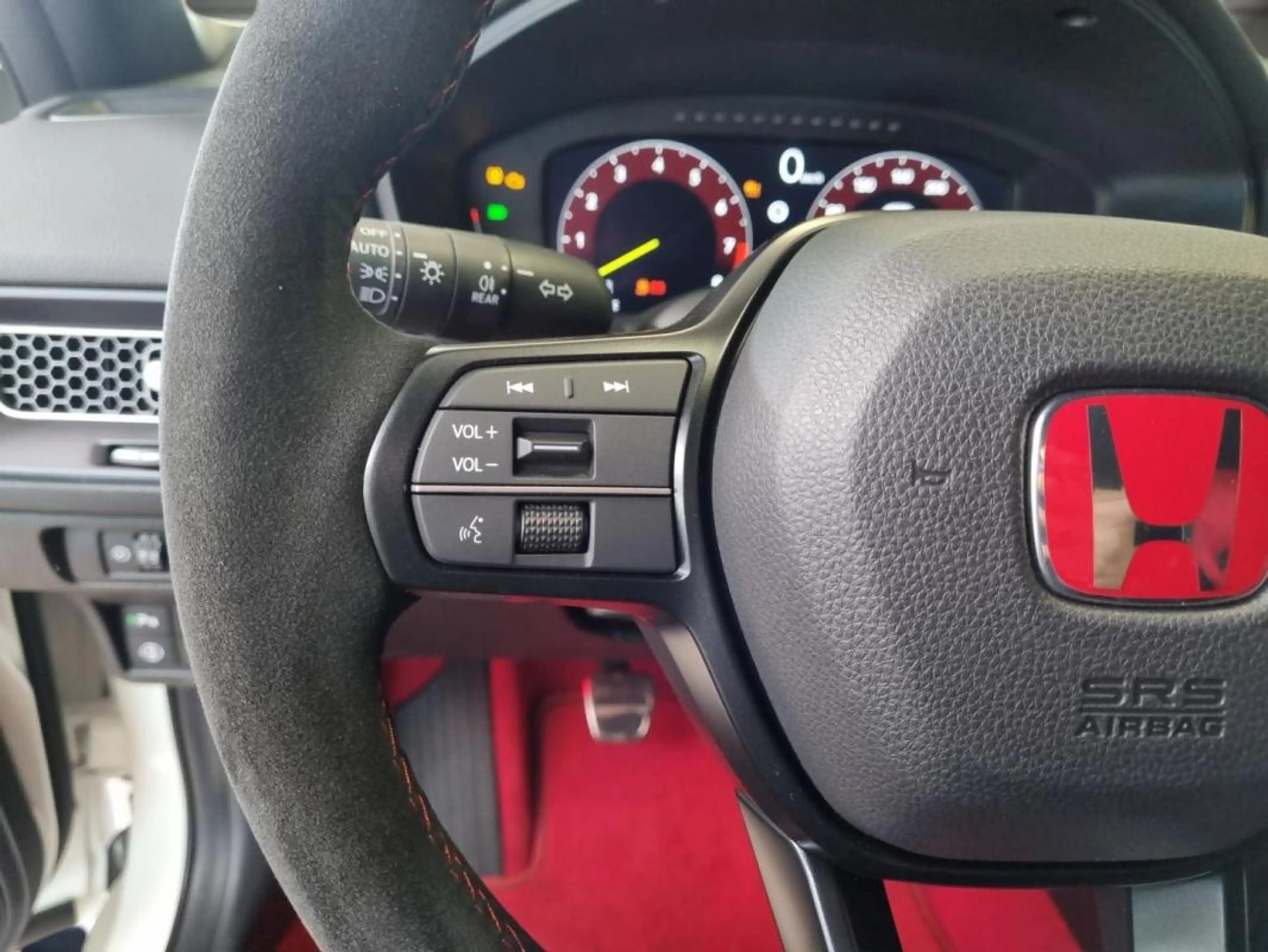 Honda Civic 2.0 i-VTEC 329ch Type R — photo 28