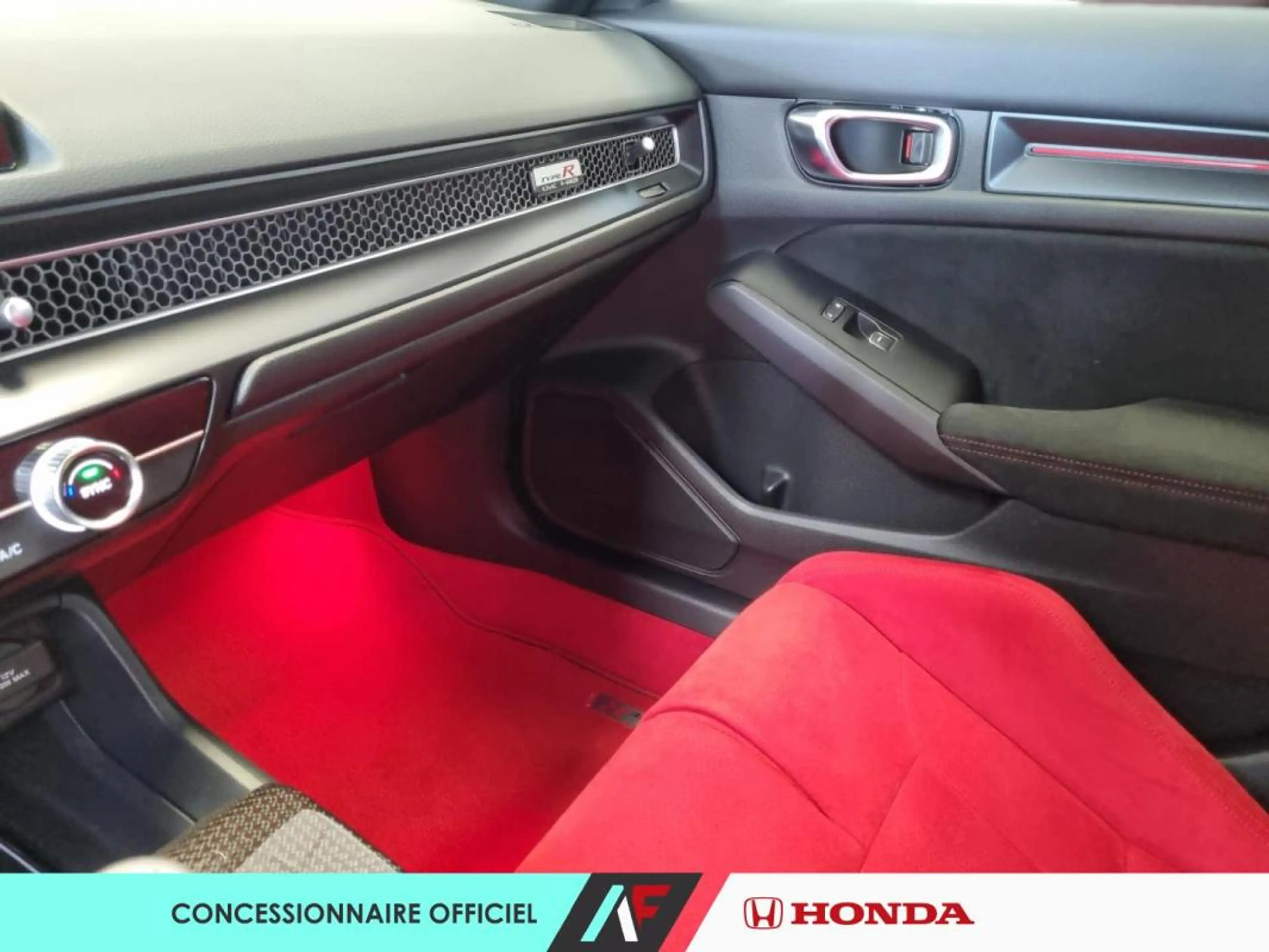 Honda Civic 2.0 i-VTEC 329ch Type R — photo 8