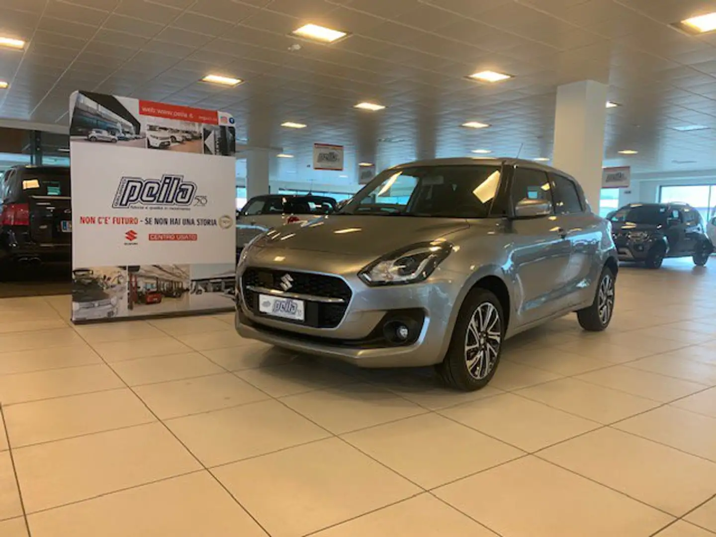 Suzuki Swift Swift 1.2 Hybrid 4WD AllGrip Top Argento - 1