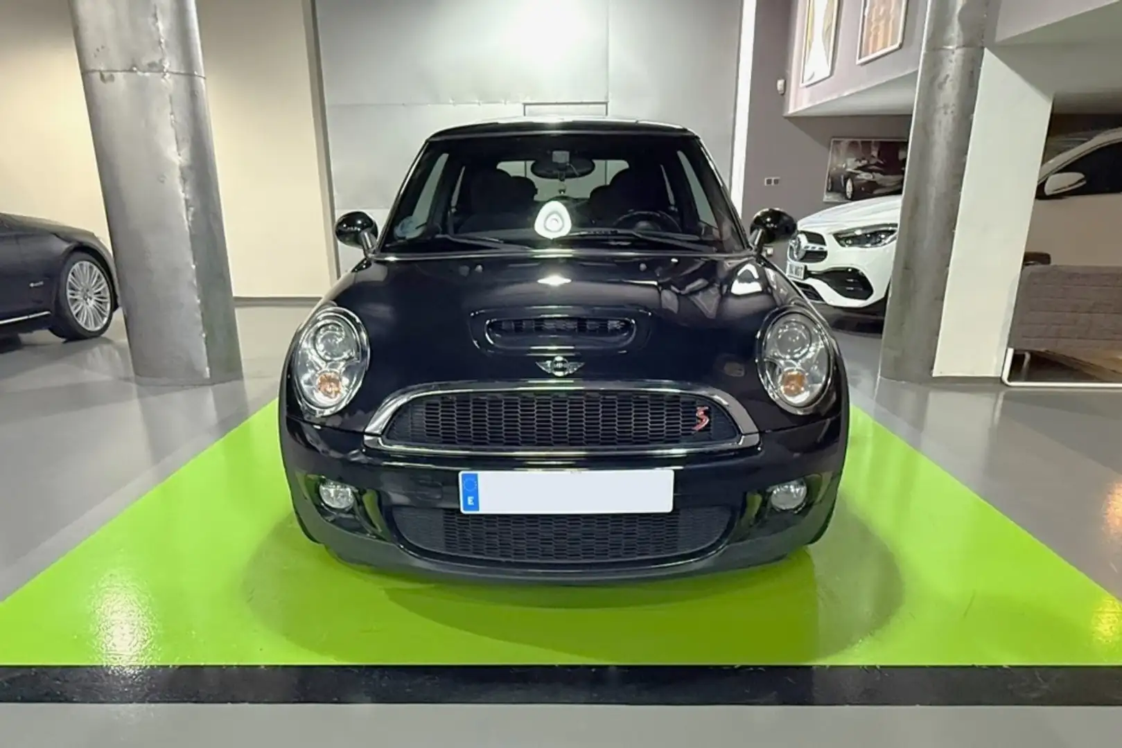 MINI Cooper S Grau - 2