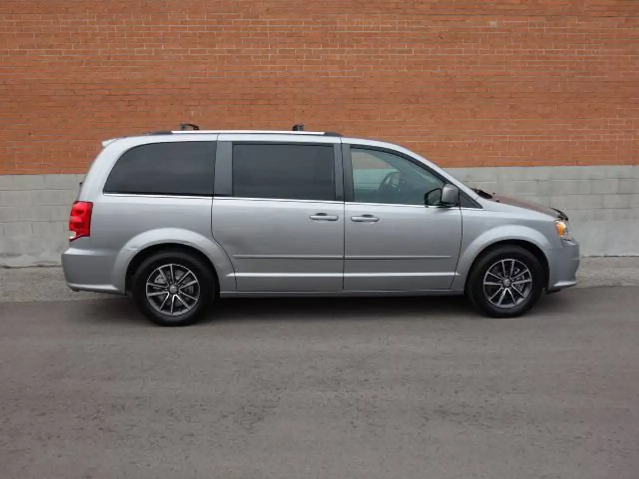 Dodge Grand Caravan fotografie Dodge Grand Caravan