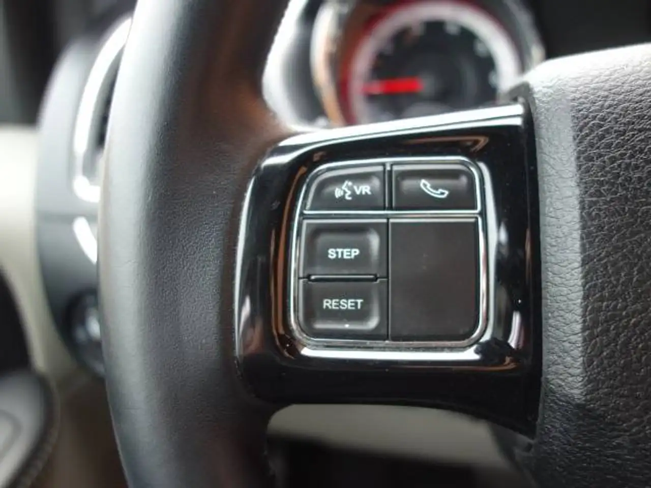 Dodge Grand Caravan fotografie Dodge Grand Caravan