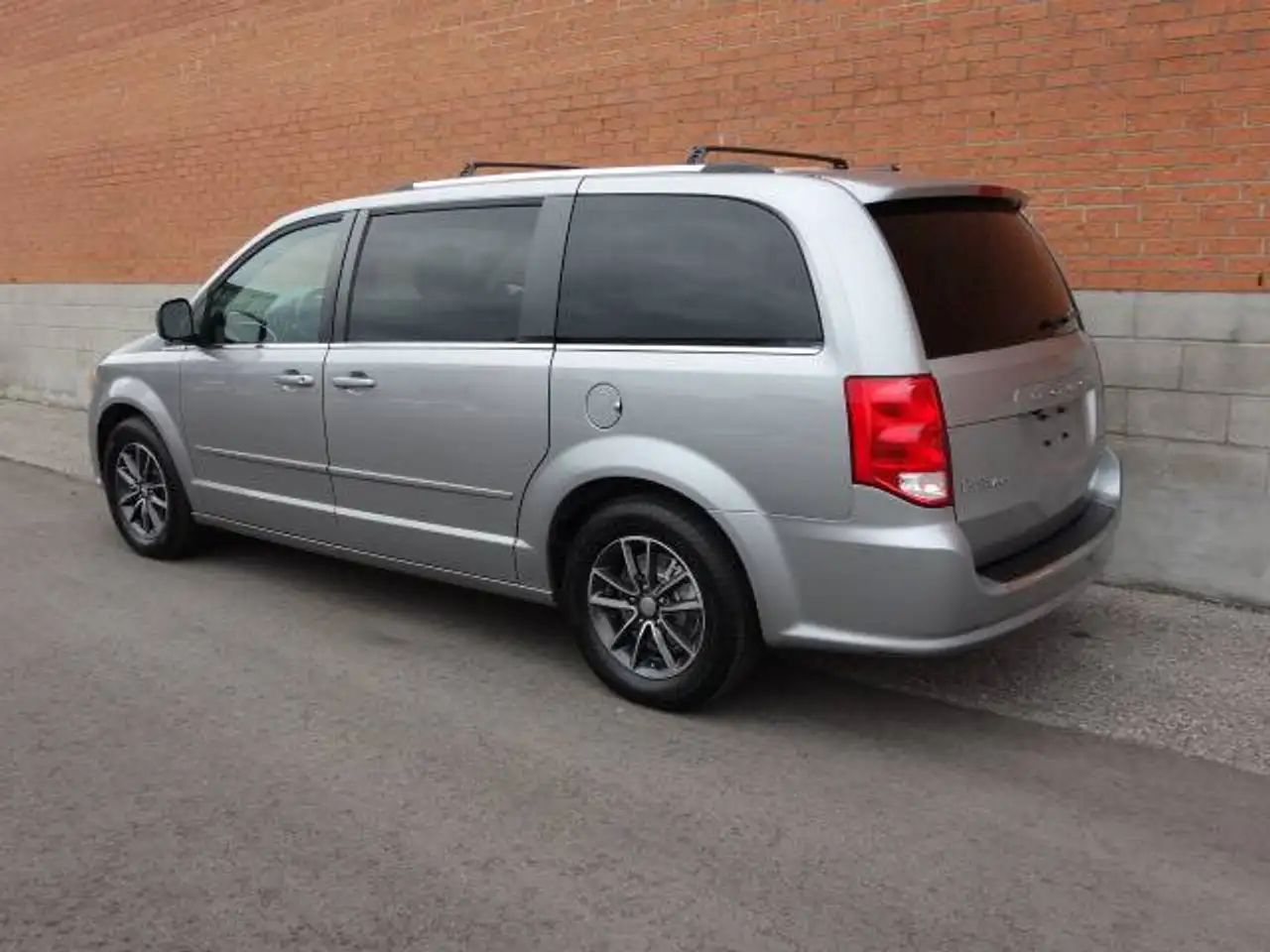 Dodge Grand Caravan fotografie Dodge Grand Caravan