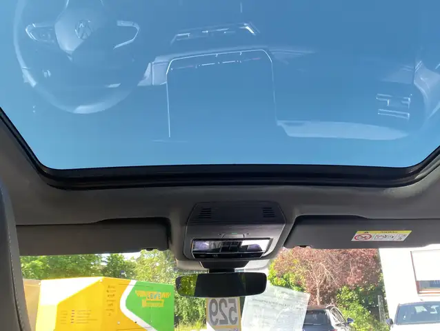 Volkswagen Tiguan view 9
