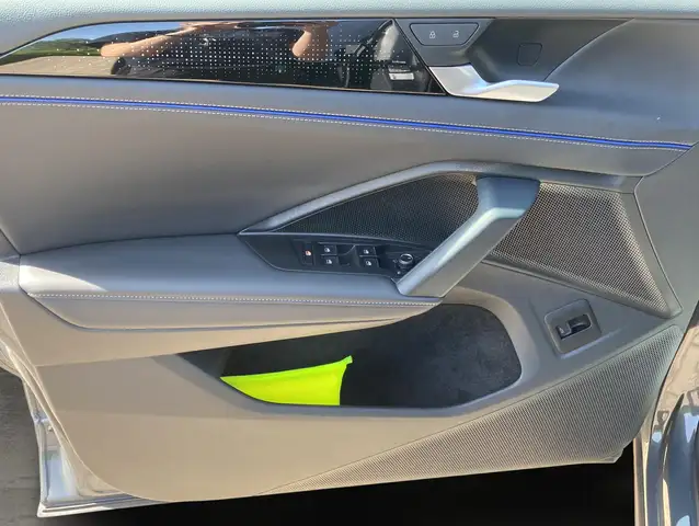 Volkswagen Tiguan view 10