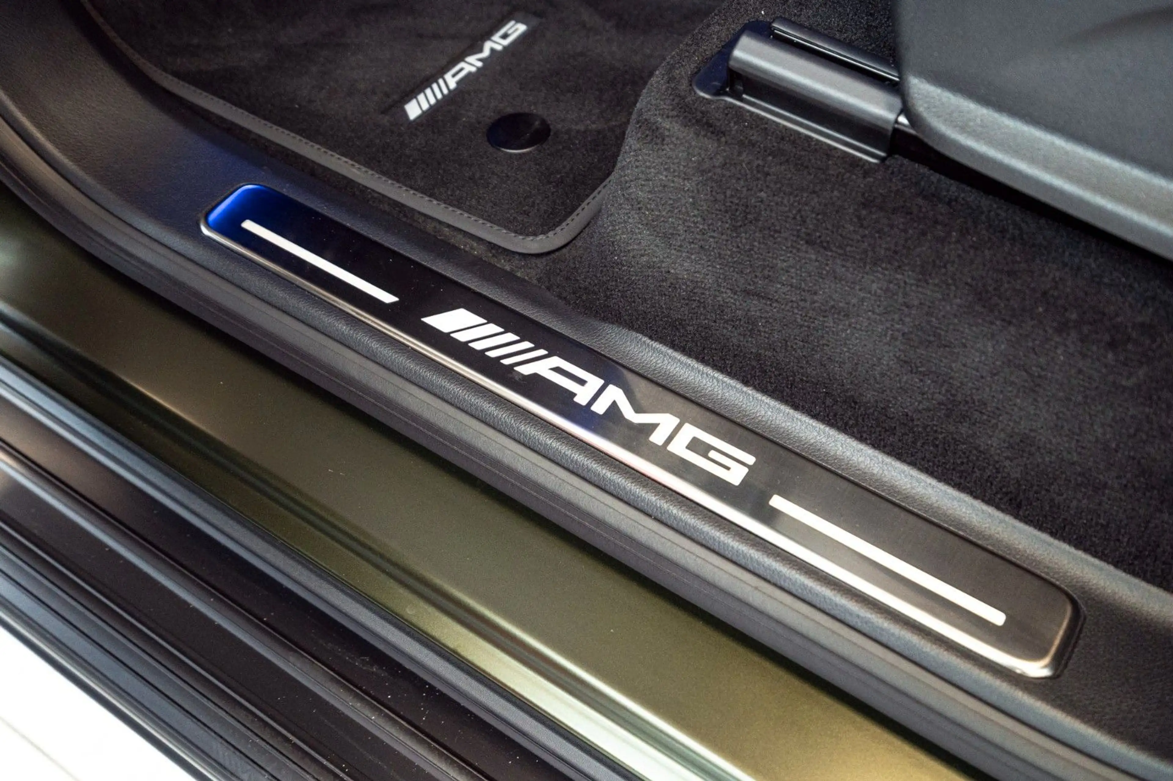Mercedes-Benz G 63 AMG G63 *Carbon in/out*A22*FOND*OLIVMAGNO*2026 — photo 13