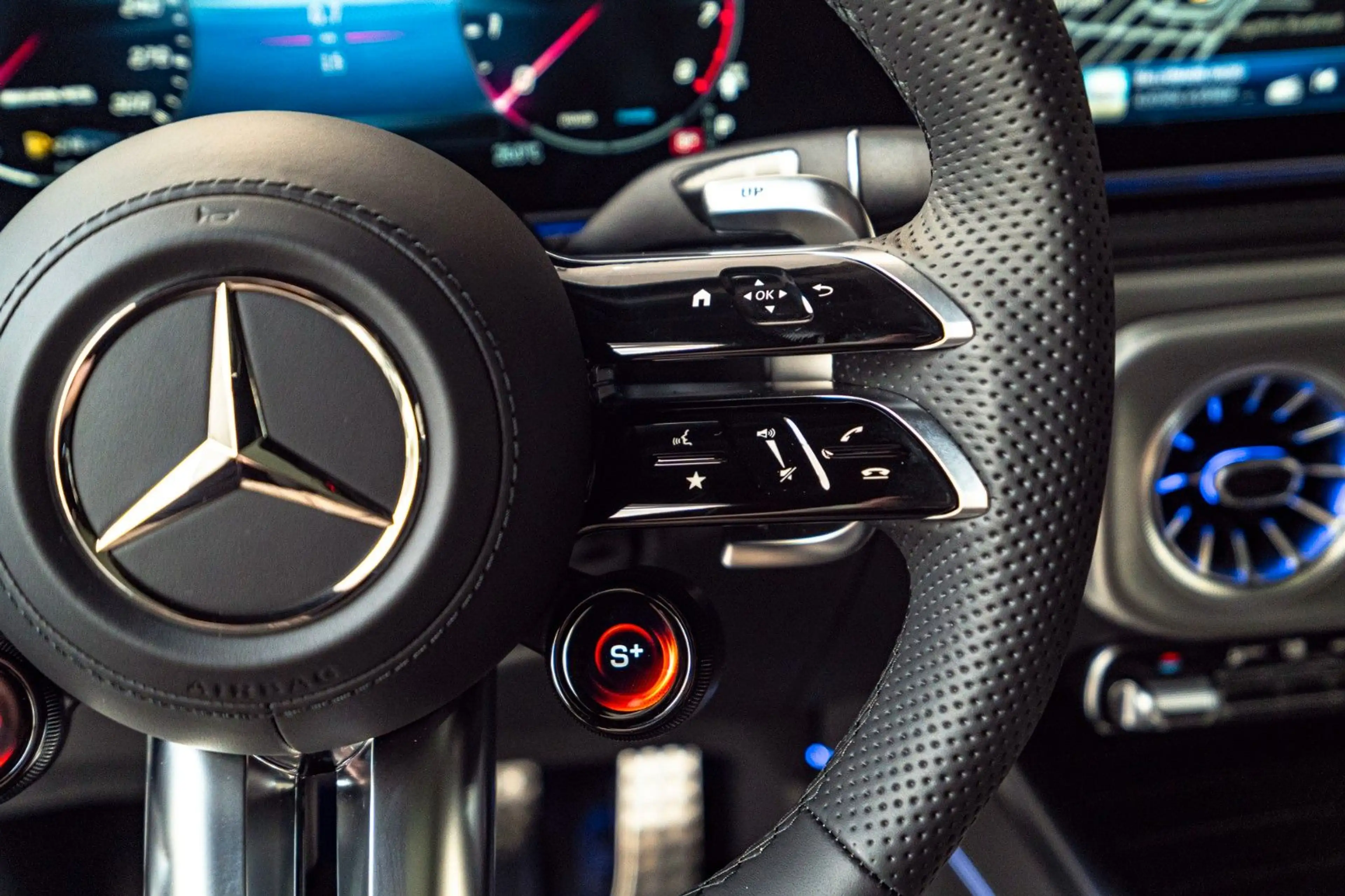 Mercedes-Benz G 63 AMG G63 *Carbon in/out*A22*FOND*OLIVMAGNO*2026 — photo 26