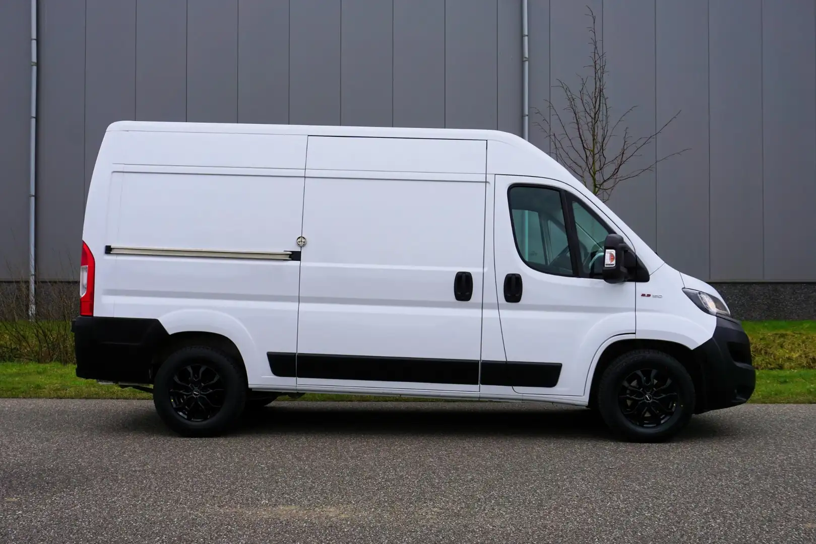 Fiat Ducato 35 2.3 MultiJet L2H2 Automaat 9-traps |160 pk |1e Blanc - 2