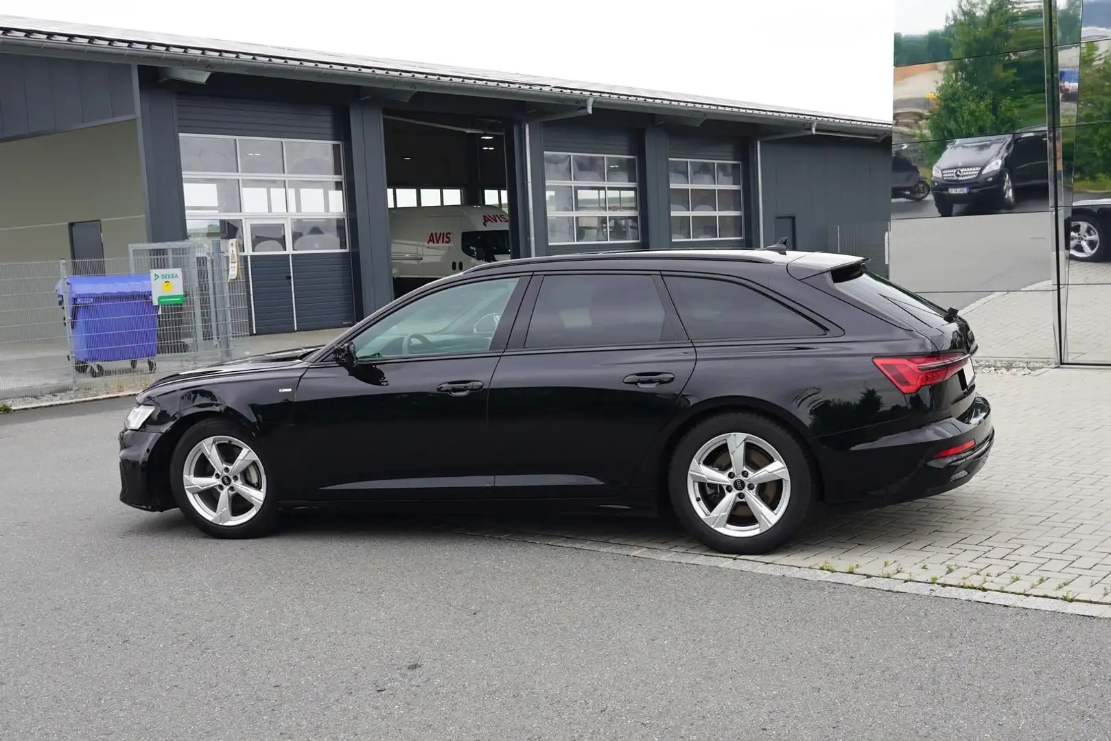 Audi A6 45 quattro Avant S-Line Pano Alcantara Negro - 2