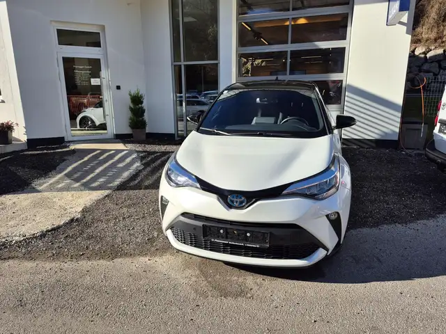 Toyota C-HR Hybrid C-LUB