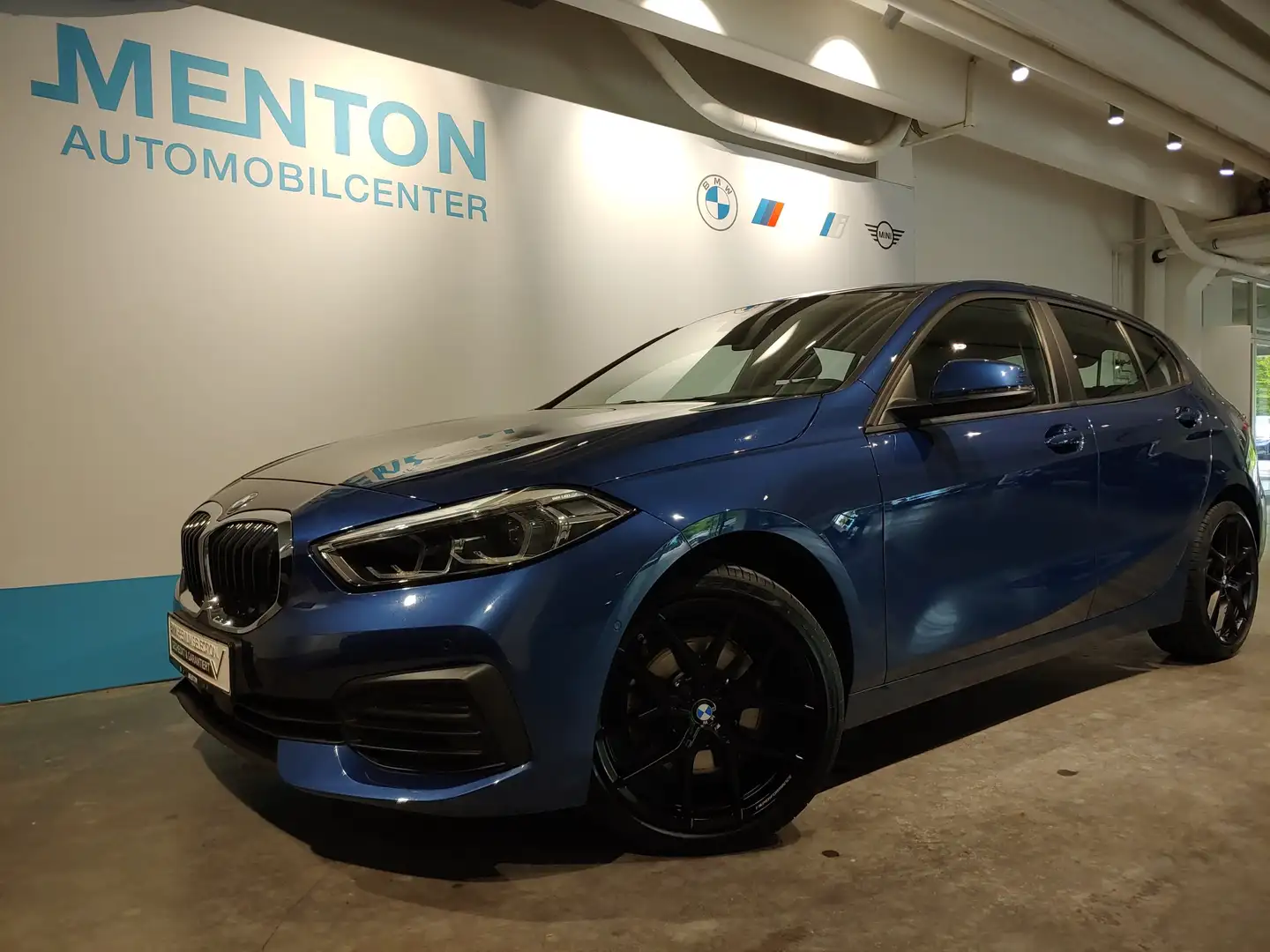 BMW 118 i Advantage DAB LED WLAN Tempomat Klima Shz Blau - 2