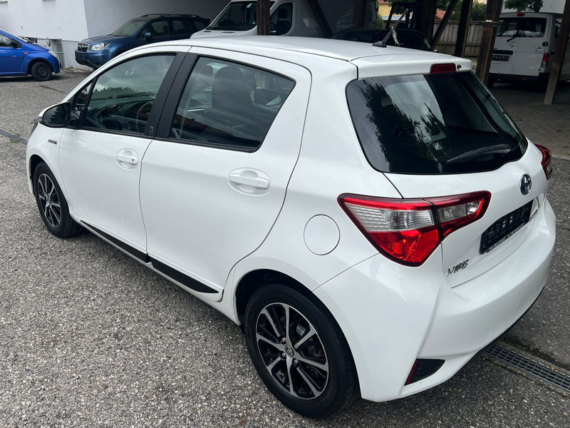 Toyota Yaris Hybrid Team D 1.Hd. Scheckheft unffrei NR — photo 11