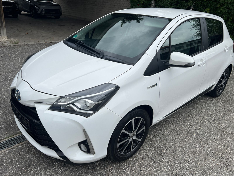 Toyota Yaris Hybrid Team D 1.Hd. Scheckheft unffrei NR