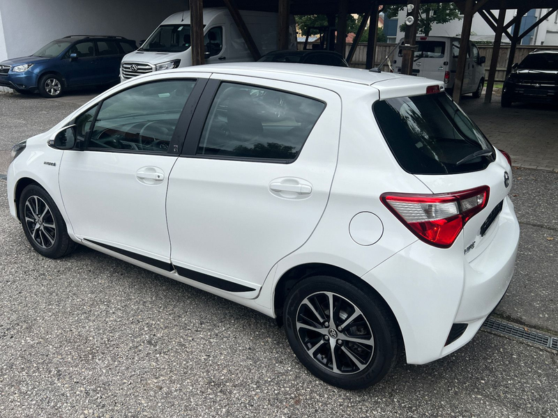 Toyota Yaris Hybrid Team D 1.Hd. Scheckheft unffrei NR — photo 8