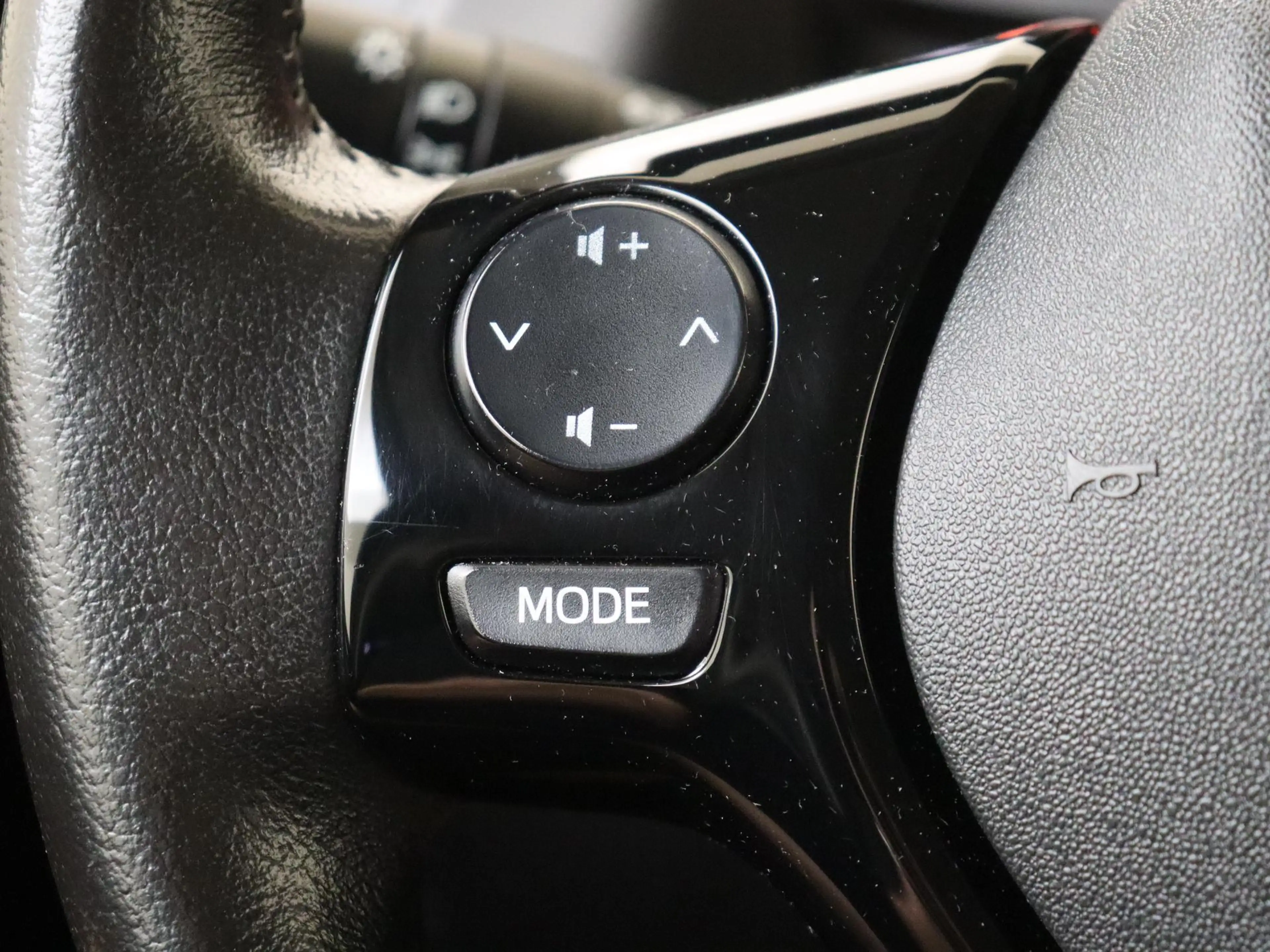 Peugeot 108 1.0 e-VTi Active TOP! — photo 12