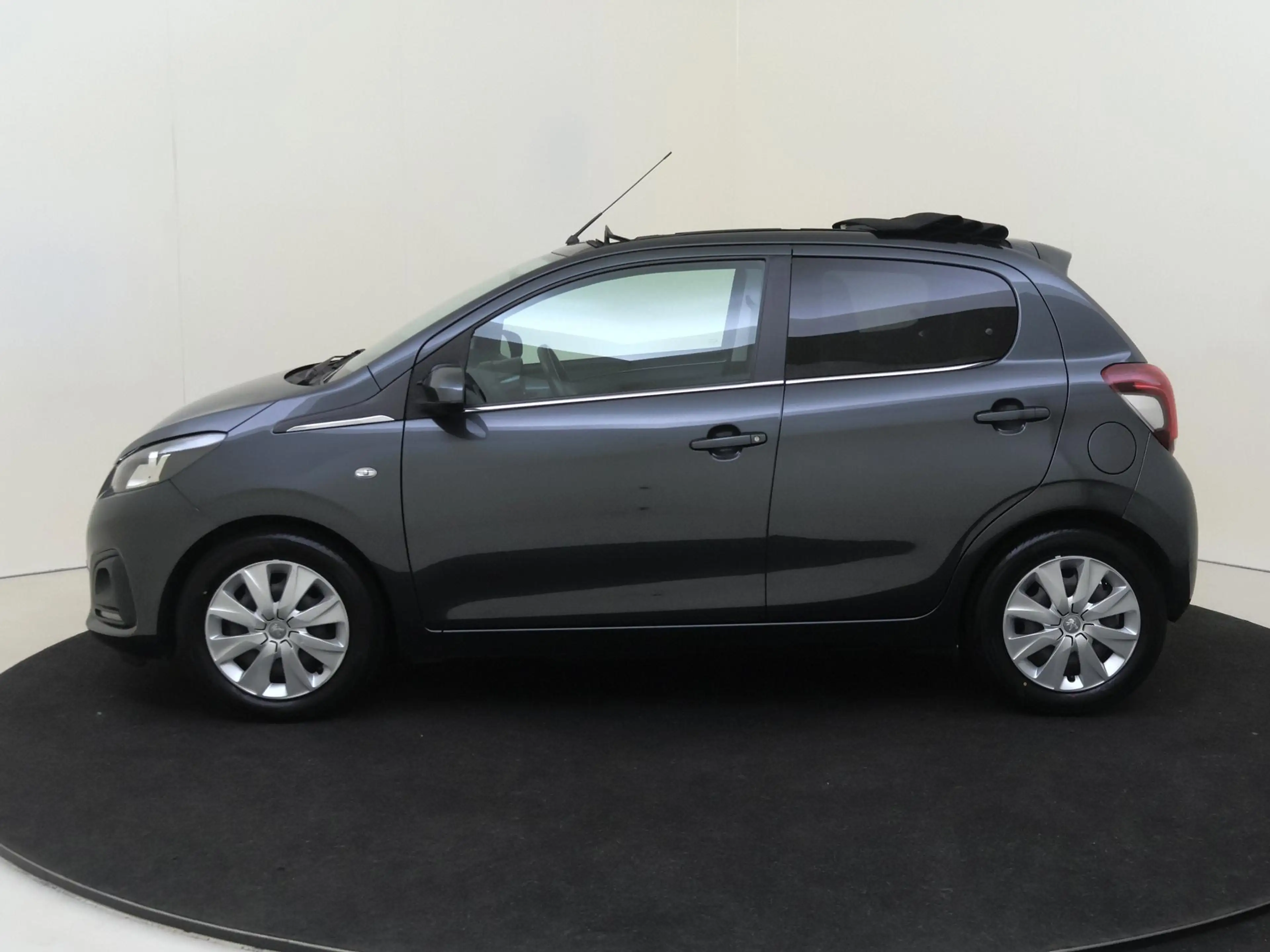 Peugeot 108 1.0 e-VTi Active TOP! — photo 8
