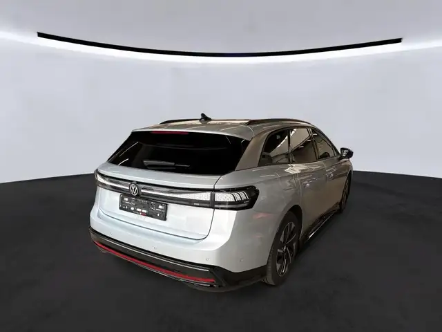 Volkswagen Id.7 view 4