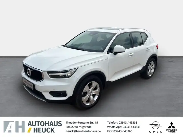 Volvo XC40 Momentum AWD Navi Leder Digitales Cockpit Memory S