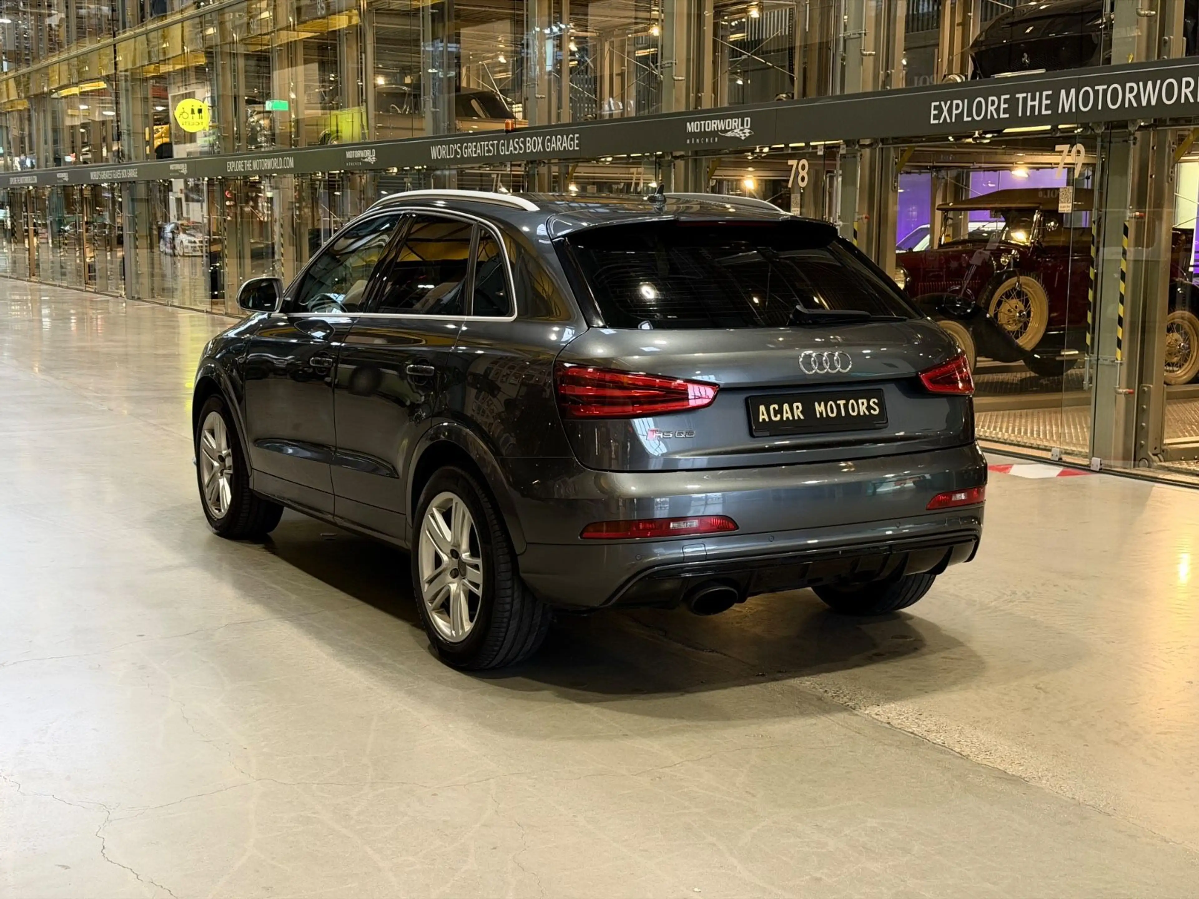 Audi RS Q3 RS Q3 2.5 TFSI quattro — photo 7