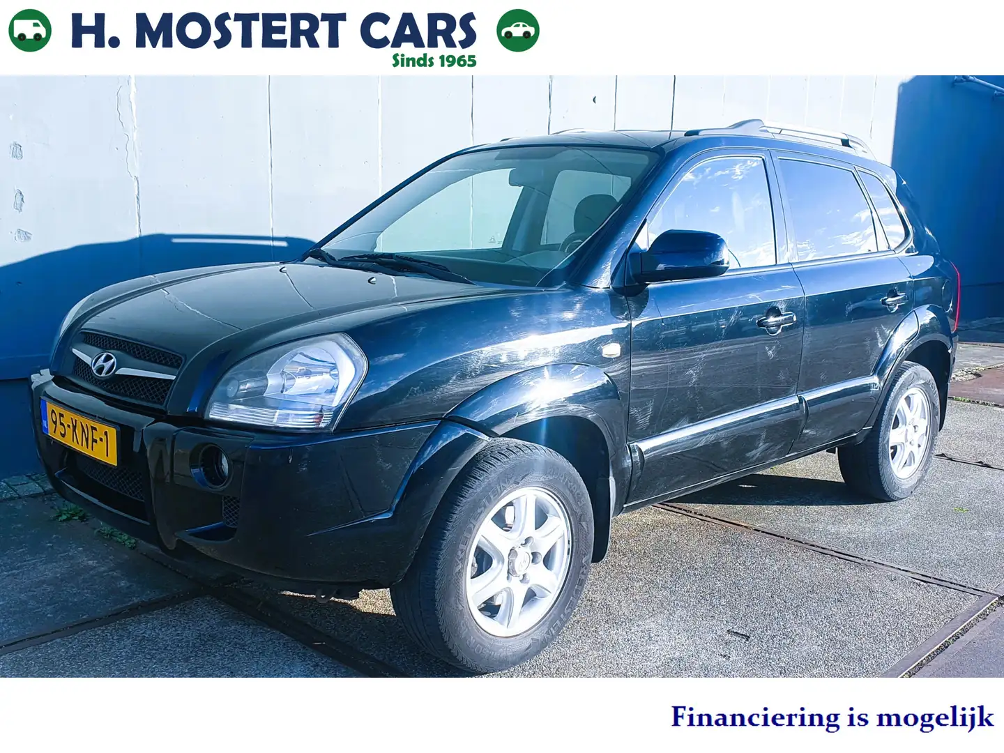 Hyundai TUCSON 2.0i Style Supreme * APK * AIRCO * NIEUWE BANDEN * Black - 1