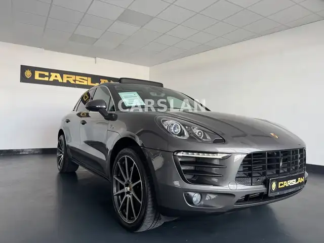 Porsche Macan view 5