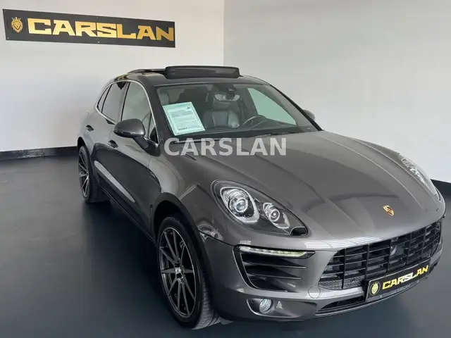 Porsche Macan view 2