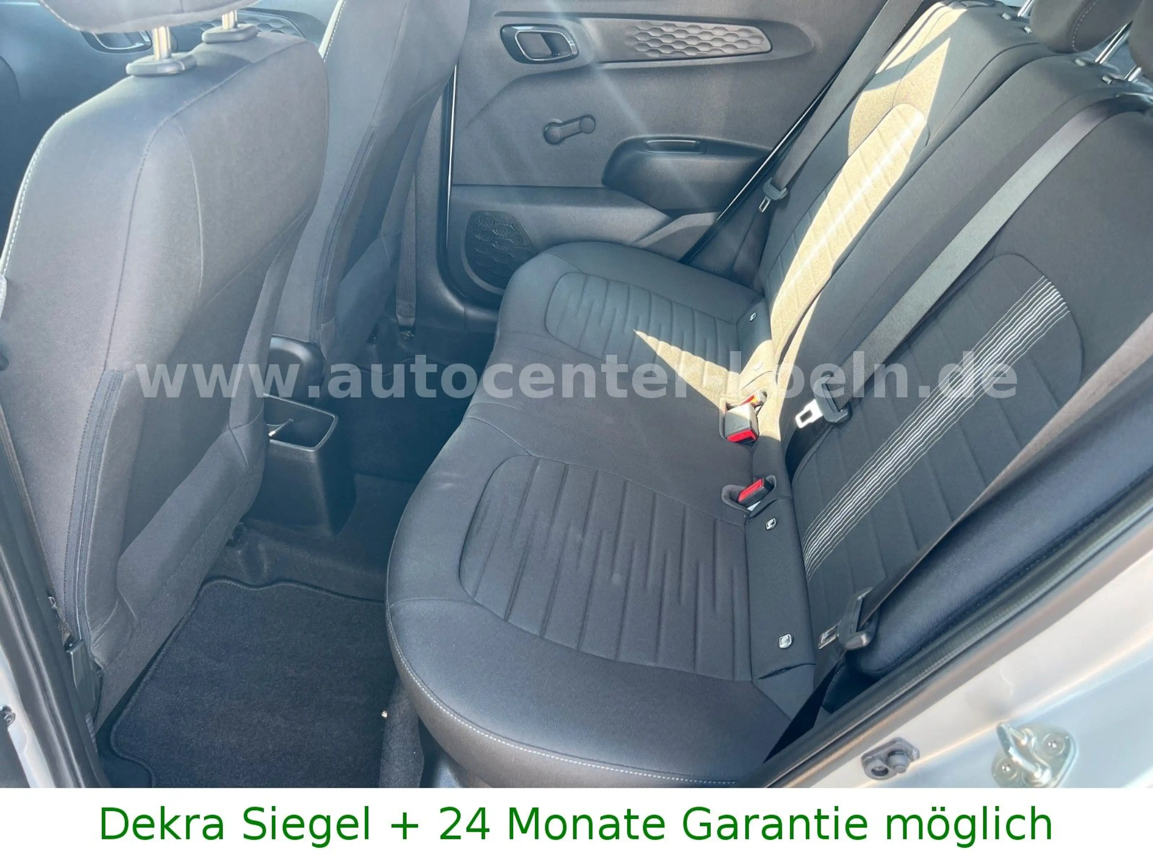 Hyundai i10 Trend 49kW.DAB.PDC.SHZ.AppLink.1-Hand.Euro6 — photo 13
