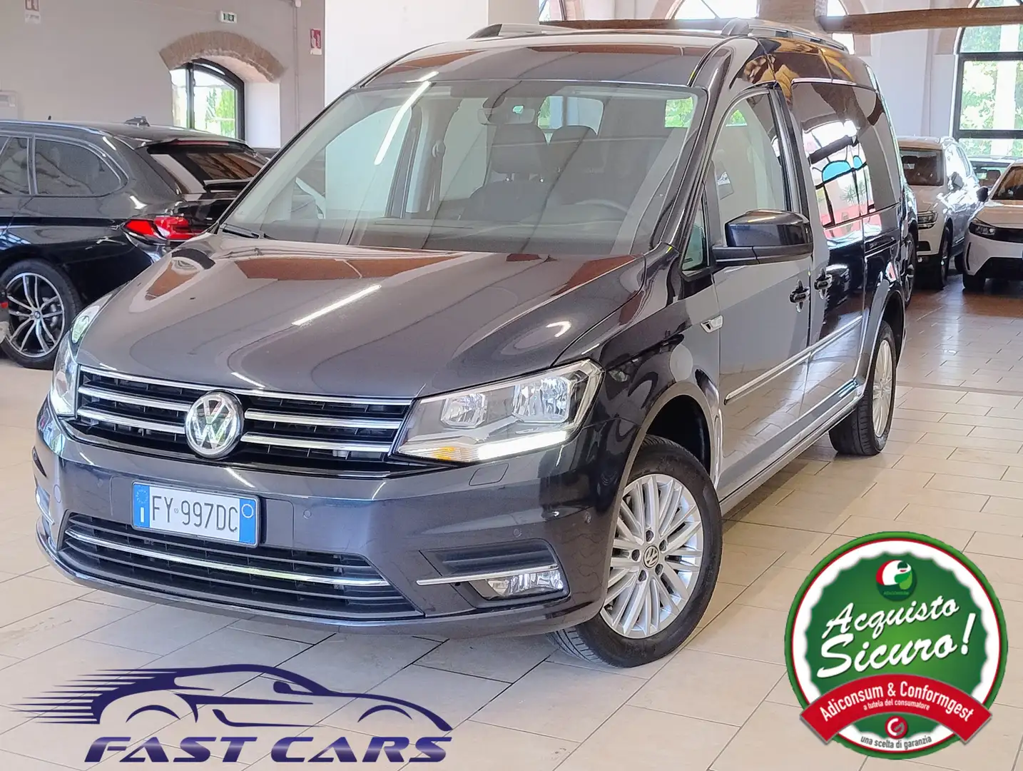 Volkswagen Caddy MAXI 2.0TDI Highline 7posti ALCANTARA CAMERA Grijs - 1