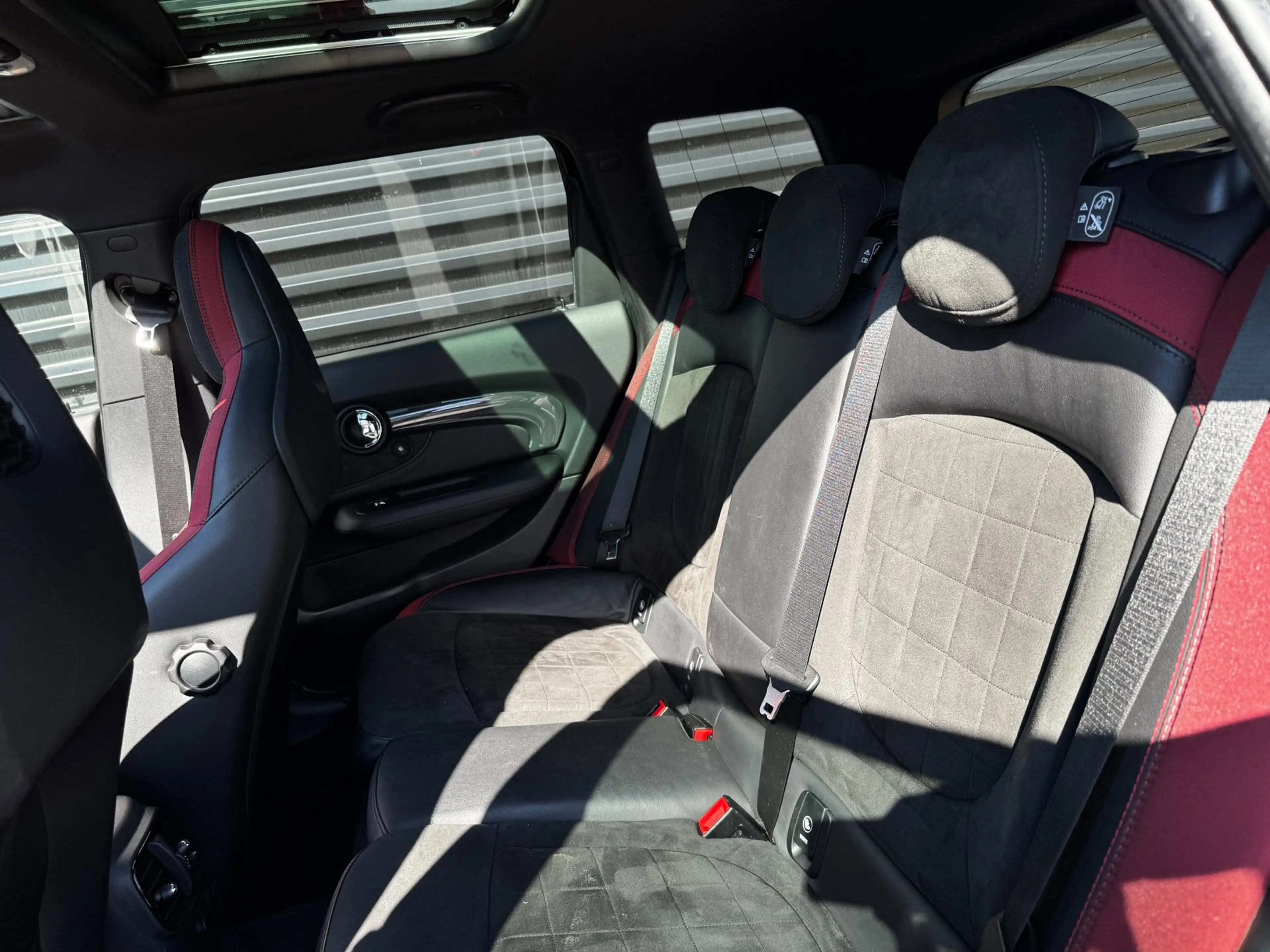 MINI John Cooper Works Clubman ALL4 Chili | Harman/Kardon | Park Assist | Pano | — photo 8