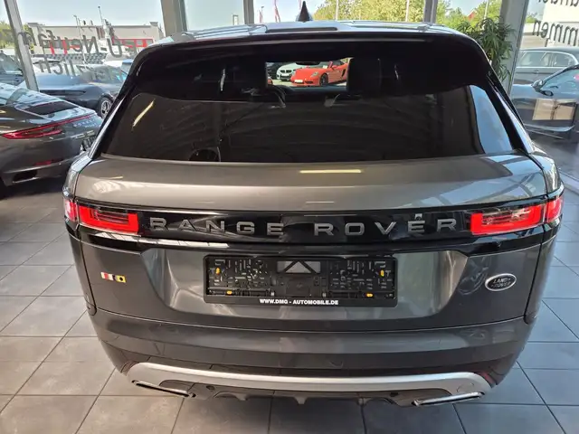 Land Rover Range Rover Velar view 5