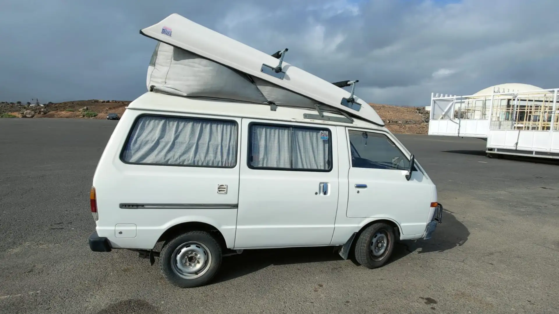 Nissan Vanette Weiß - 1