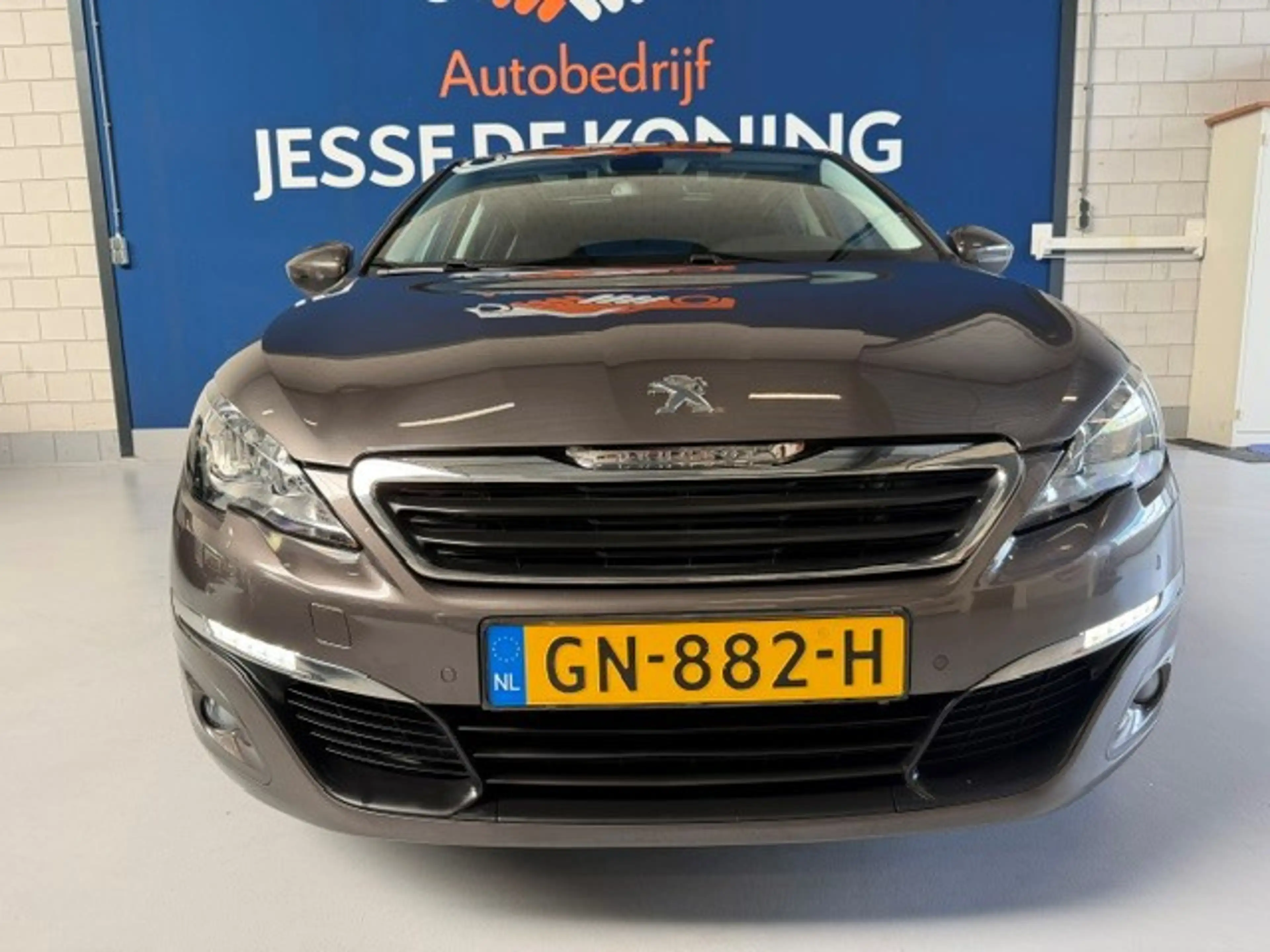 Peugeot 308 1.2 PureTech Style/ bj.2015 / panoramadak/navigati — photo 9