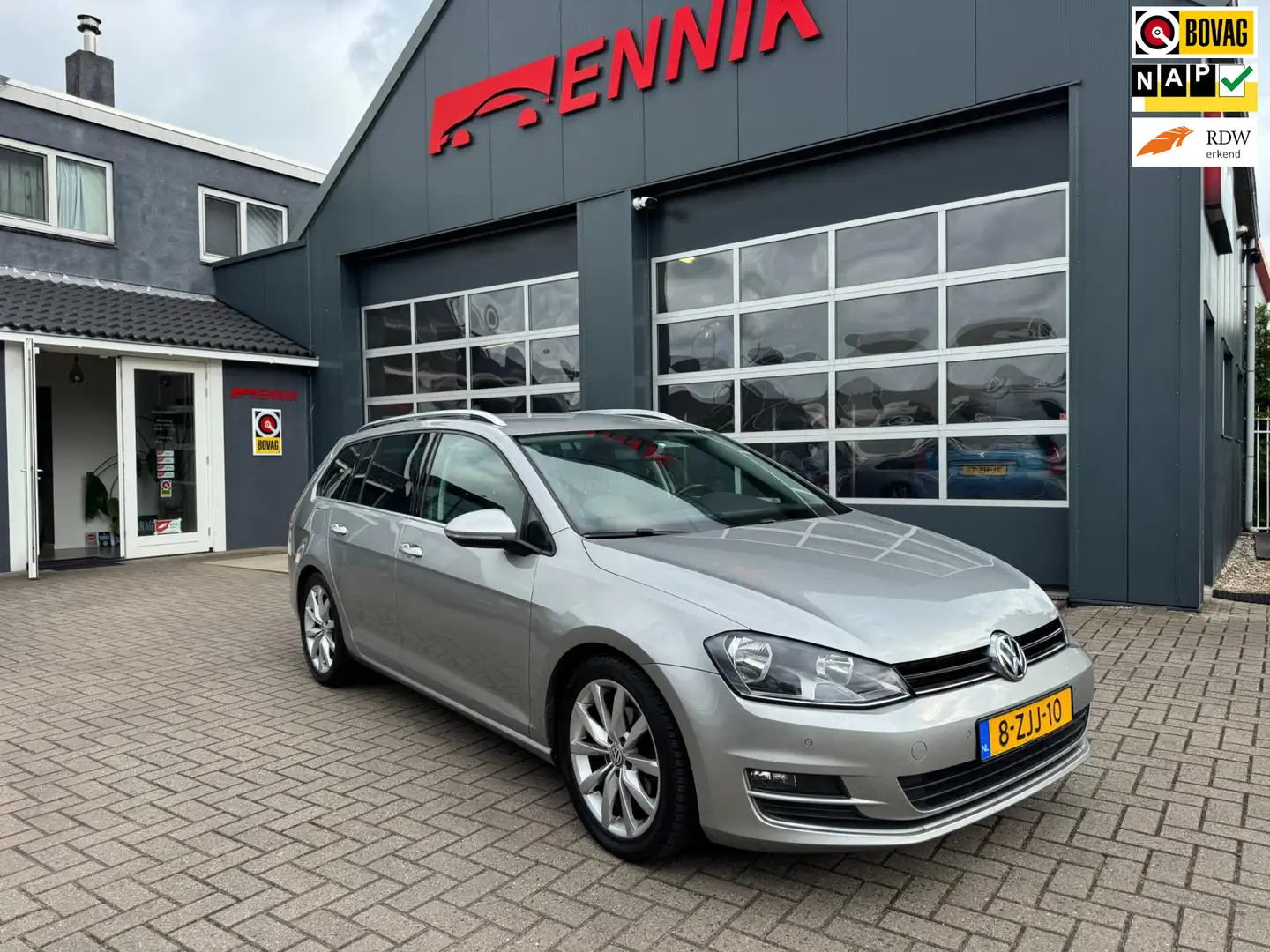 Volkswagen Golf Variant 1.2 TSI Business Edition Highline / Camera / Massa Gris - 1