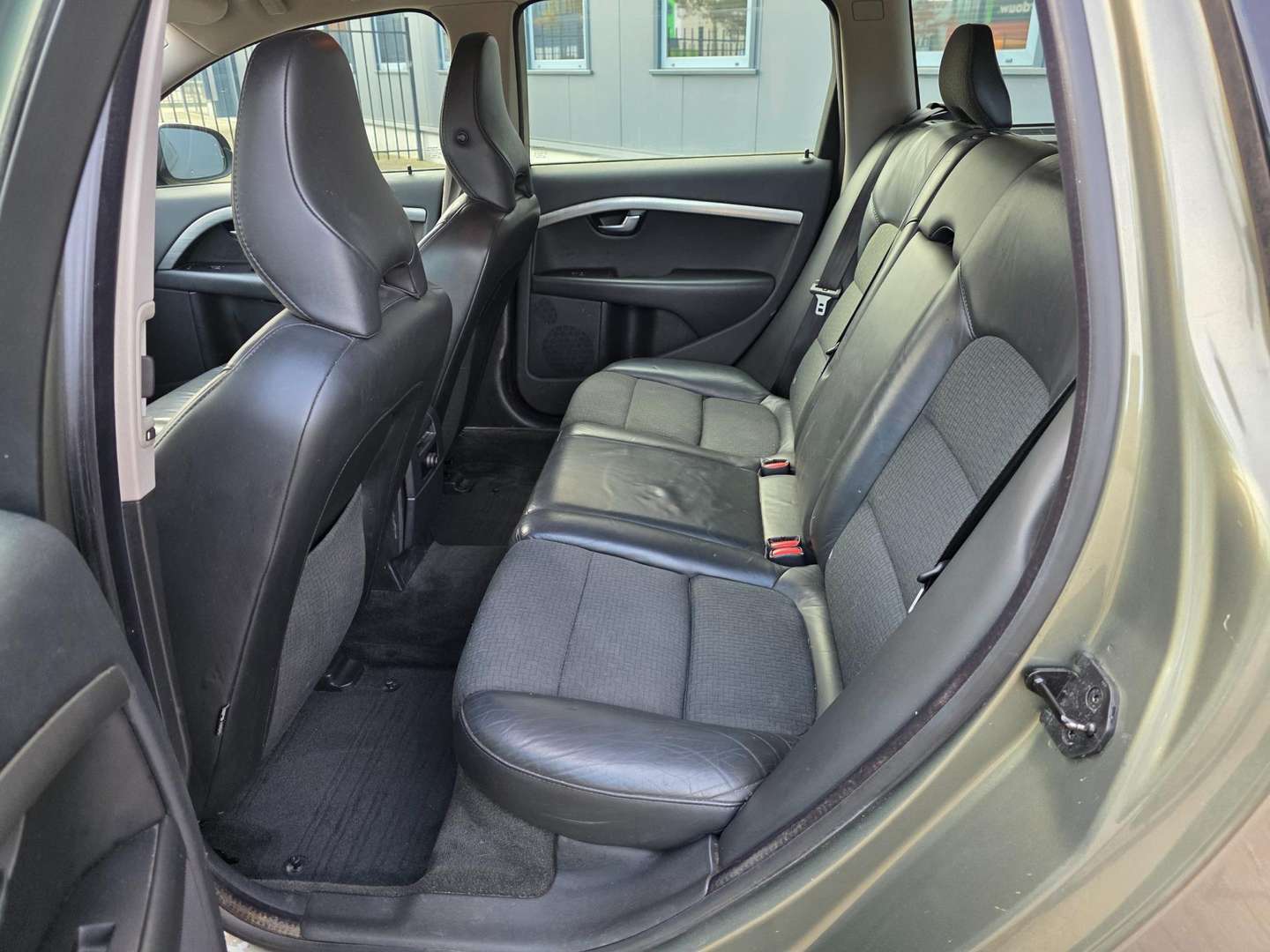 Volvo V70 afbeelding 9