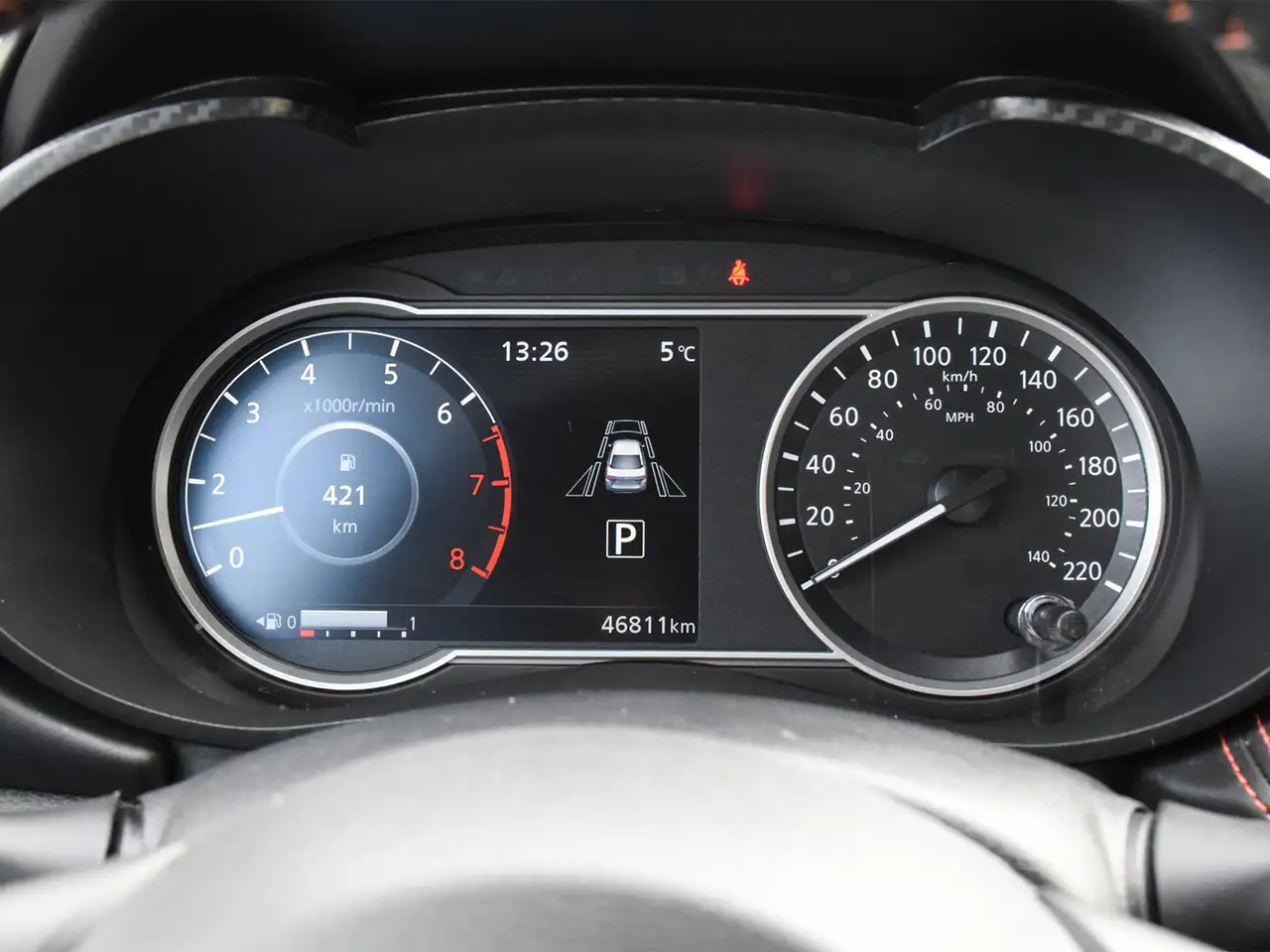Nissan Versa снимка Nissan Versa