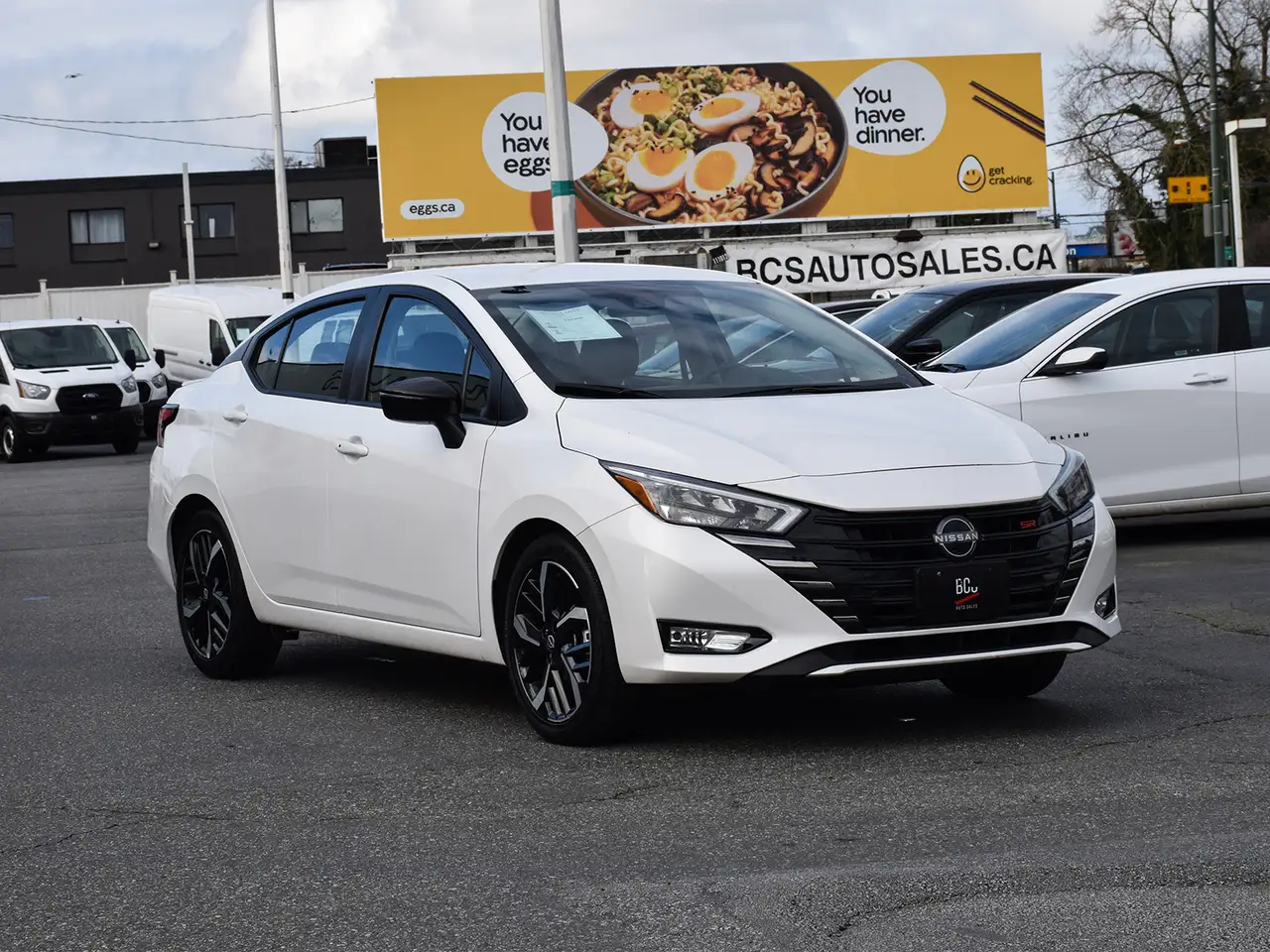 Nissan Versa снимка Nissan Versa