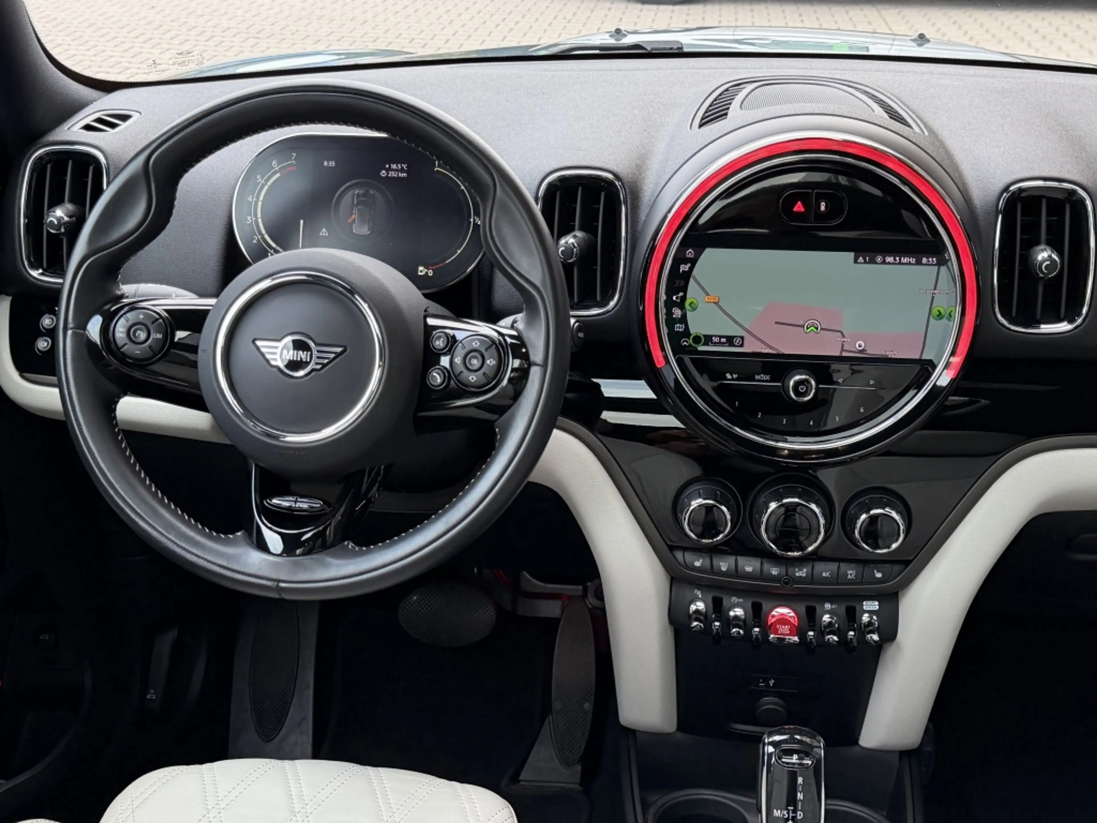 MINI Cooper Countryman 1.5 ALL4 Pano | Memory -stoelen | Keyless | Camera — photo 14