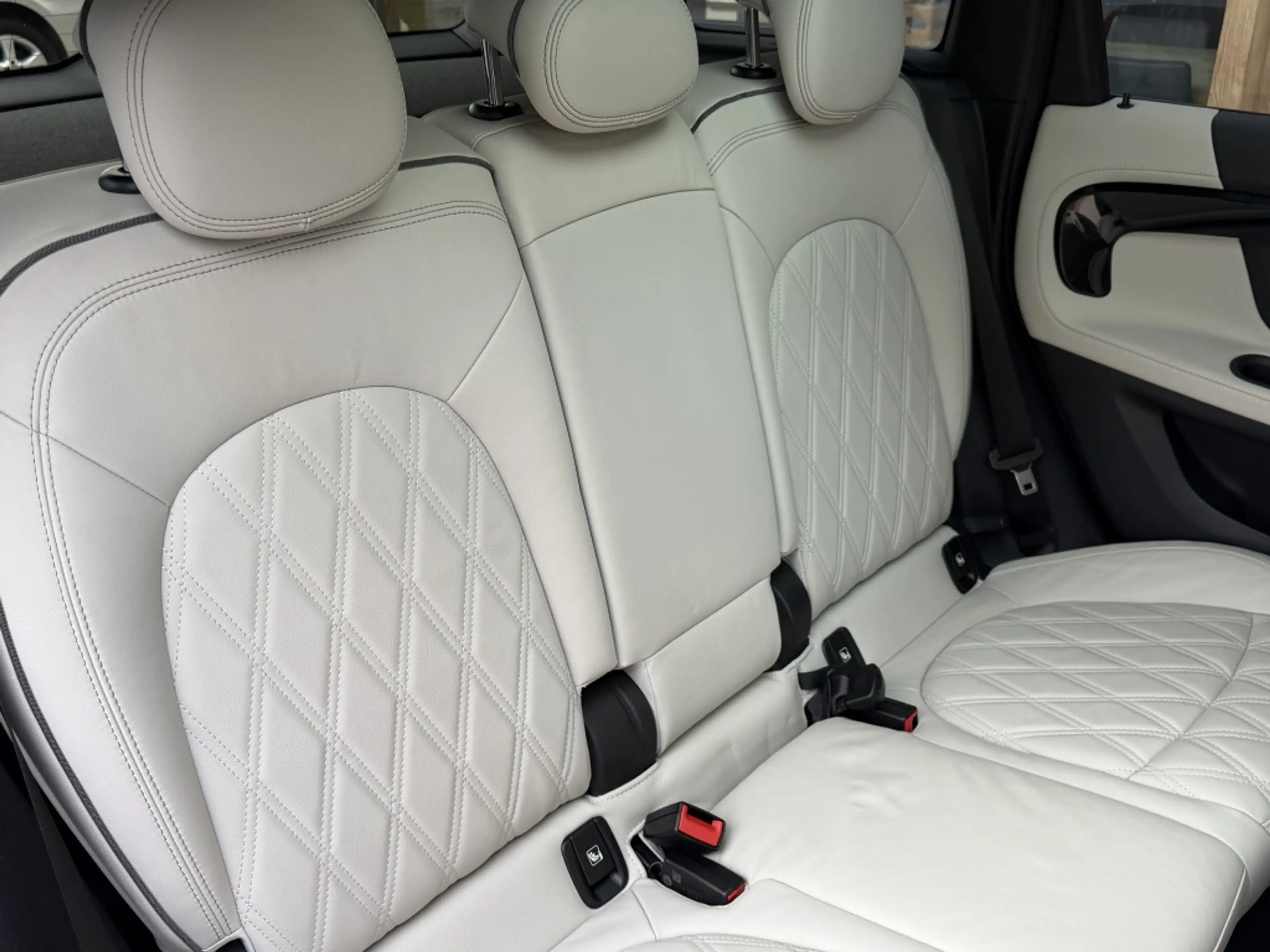 MINI Cooper Countryman 1.5 ALL4 Pano | Memory -stoelen | Keyless | Camera — photo 10