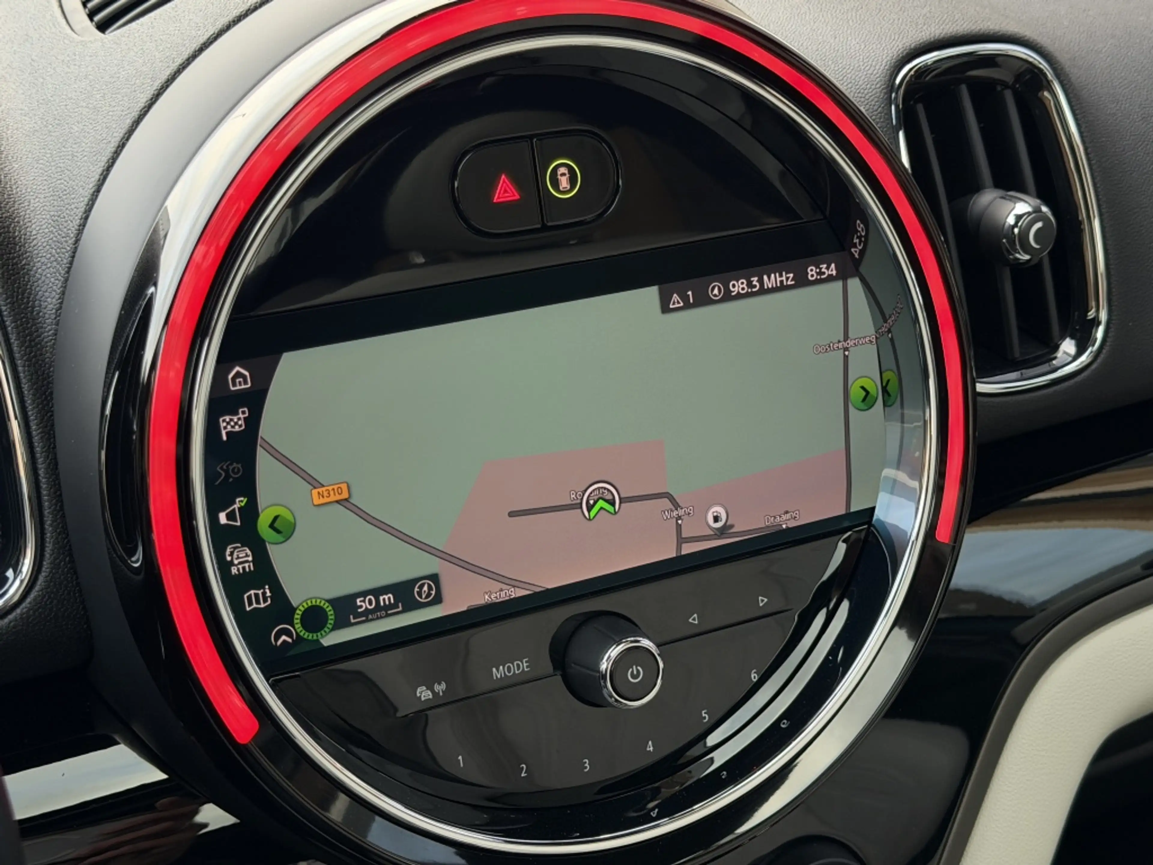 MINI Cooper Countryman 1.5 ALL4 Pano | Memory -stoelen | Keyless | Camera — photo 23
