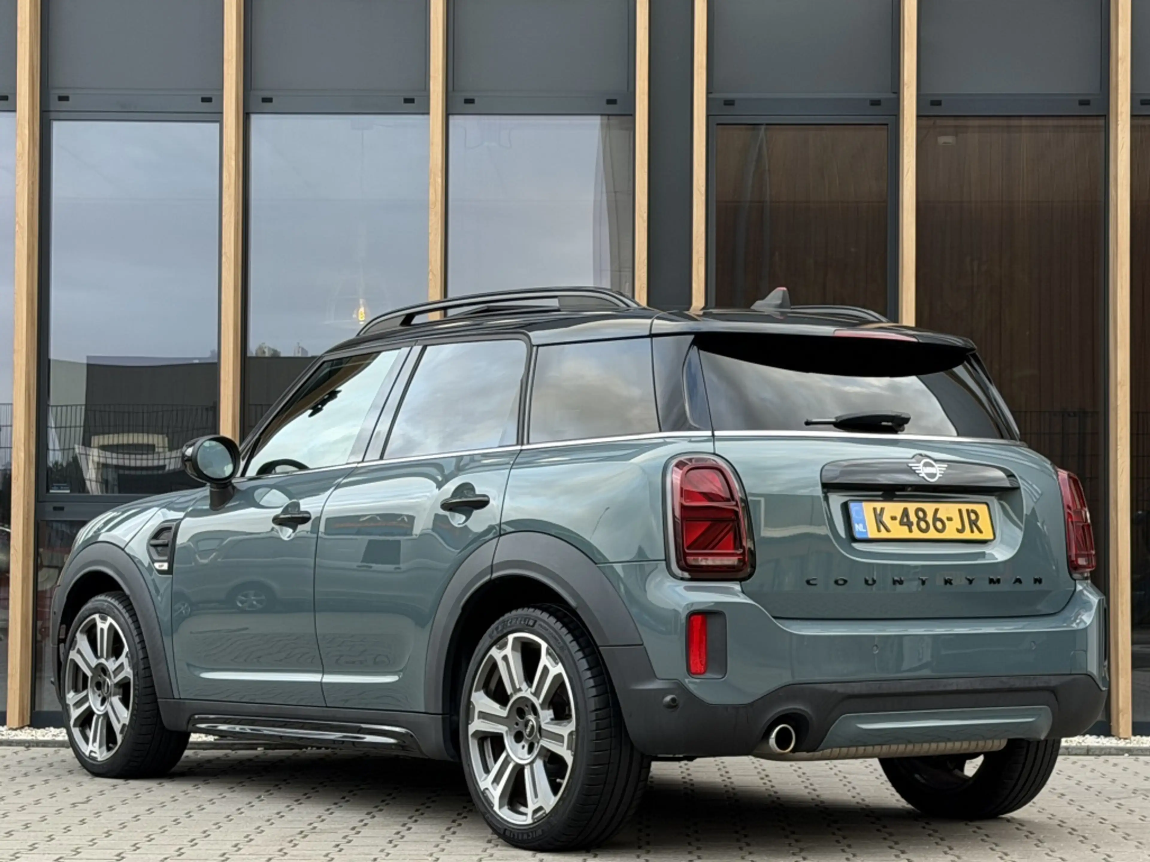 MINI Cooper Countryman 1.5 ALL4 Pano | Memory -stoelen | Keyless | Camera — photo 6