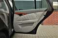 Mercedes-Benz E 280 Estate E Elegance Youngtimer Zwart - thumbnail 17