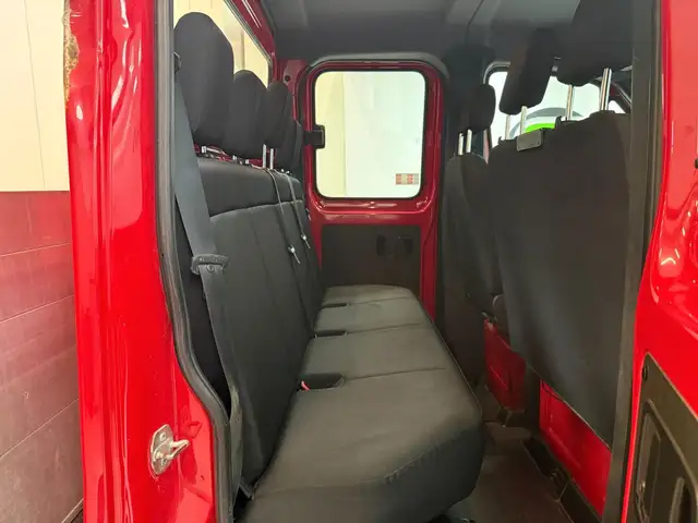 Mercedes-Benz Sprinter view 14