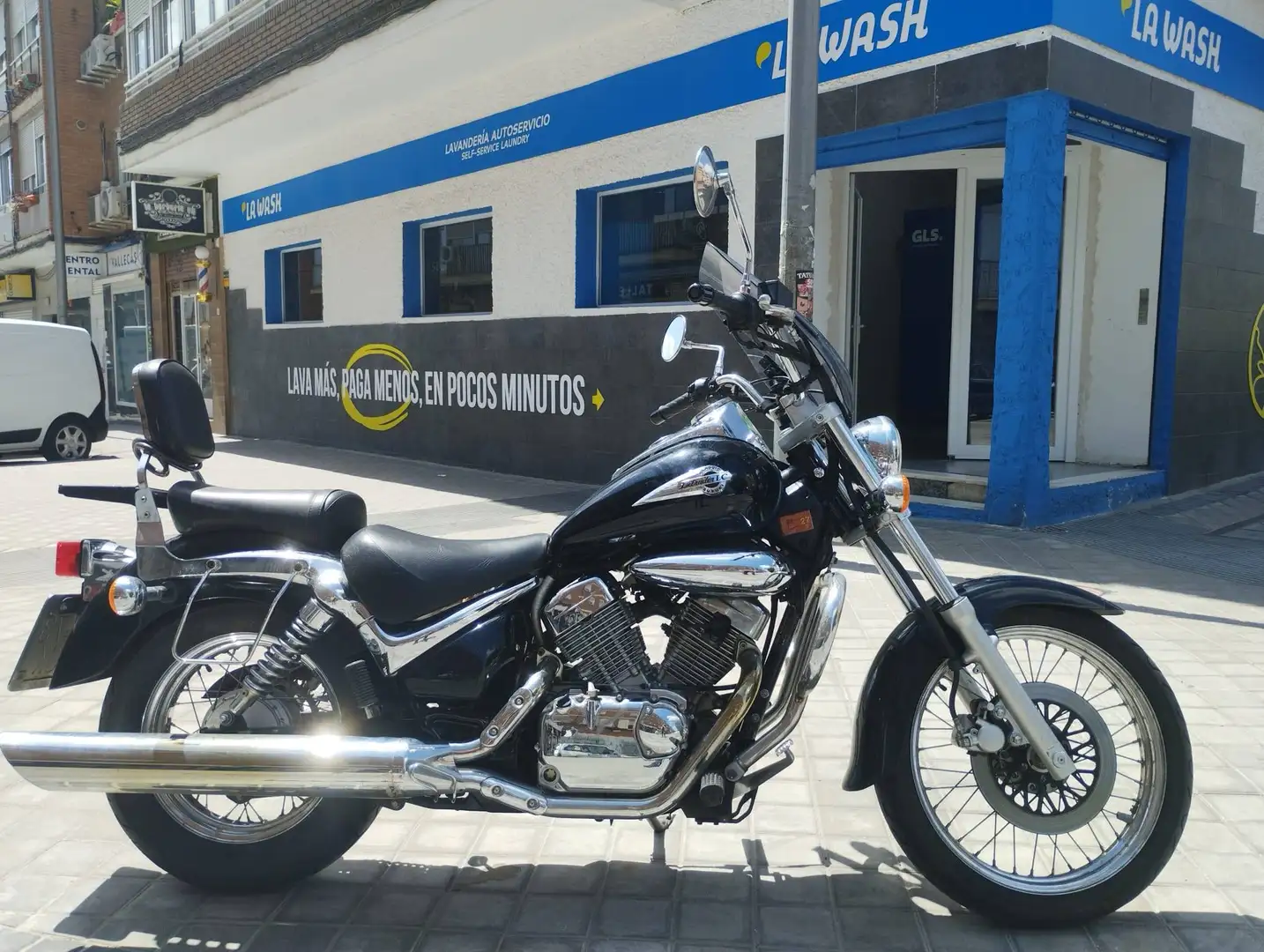 Suzuki VL 250 Intruder 250 LC Negro - 2
