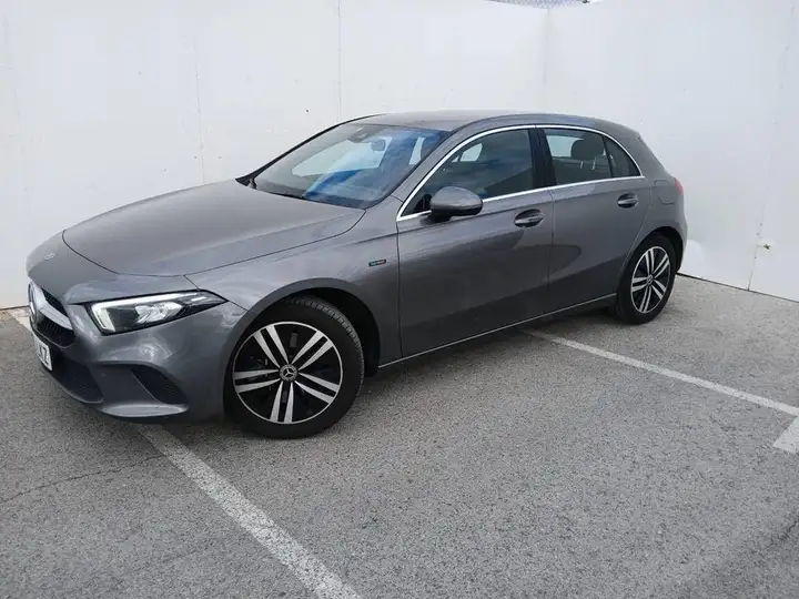 Mercedes-Benz Clase A A 250 e 2021