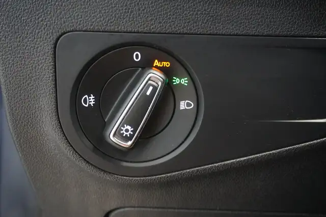 Volkswagen Tiguan view 14