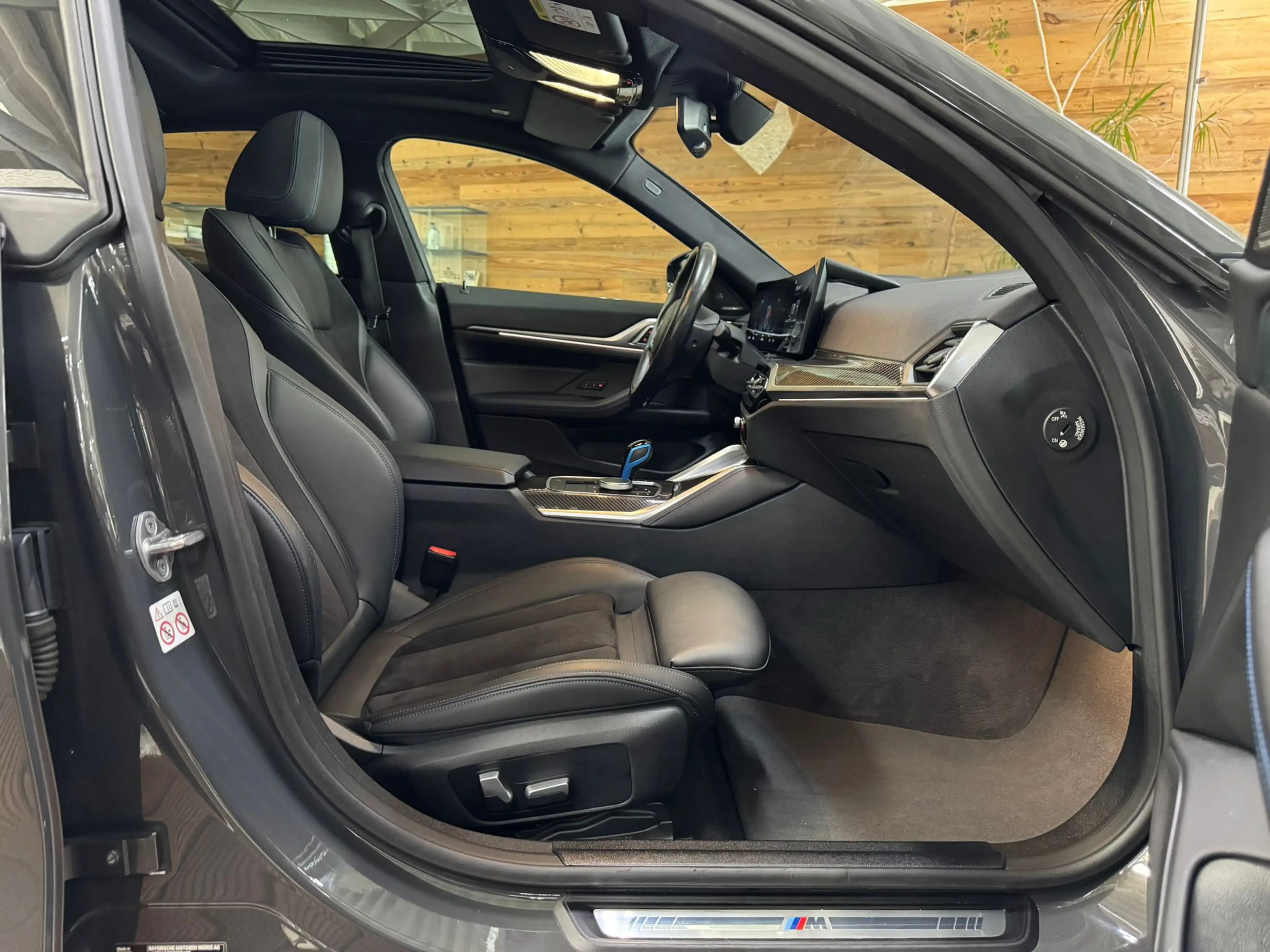 BMW i4 M50 MCARBON H K Park 20 Zoll — photo 11