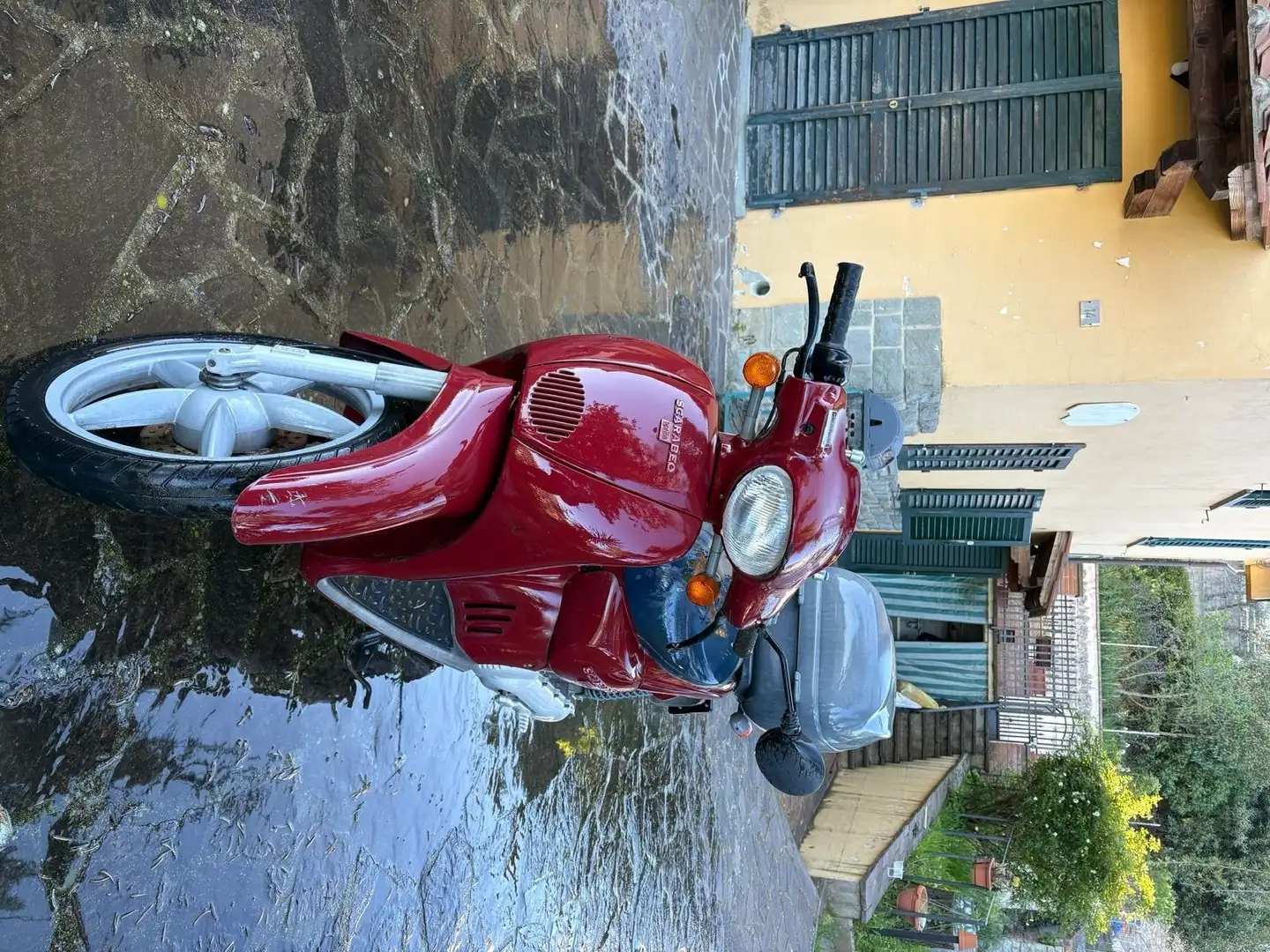 Aprilia Scarabeo 2T classic Roşu - 1