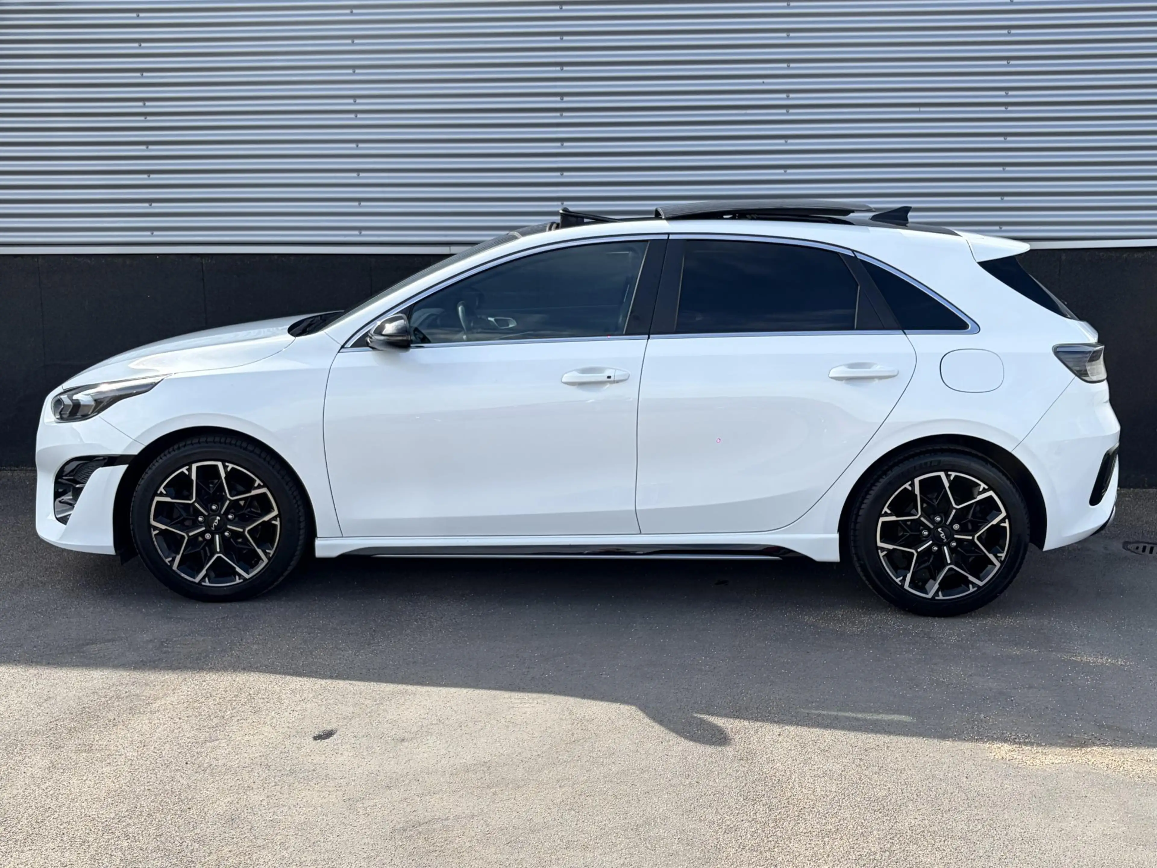 Kia Ceed / cee'd 1.0 T-GDi GT-Line Schuif/kanteldak, Nieuw logo! St — photo 2