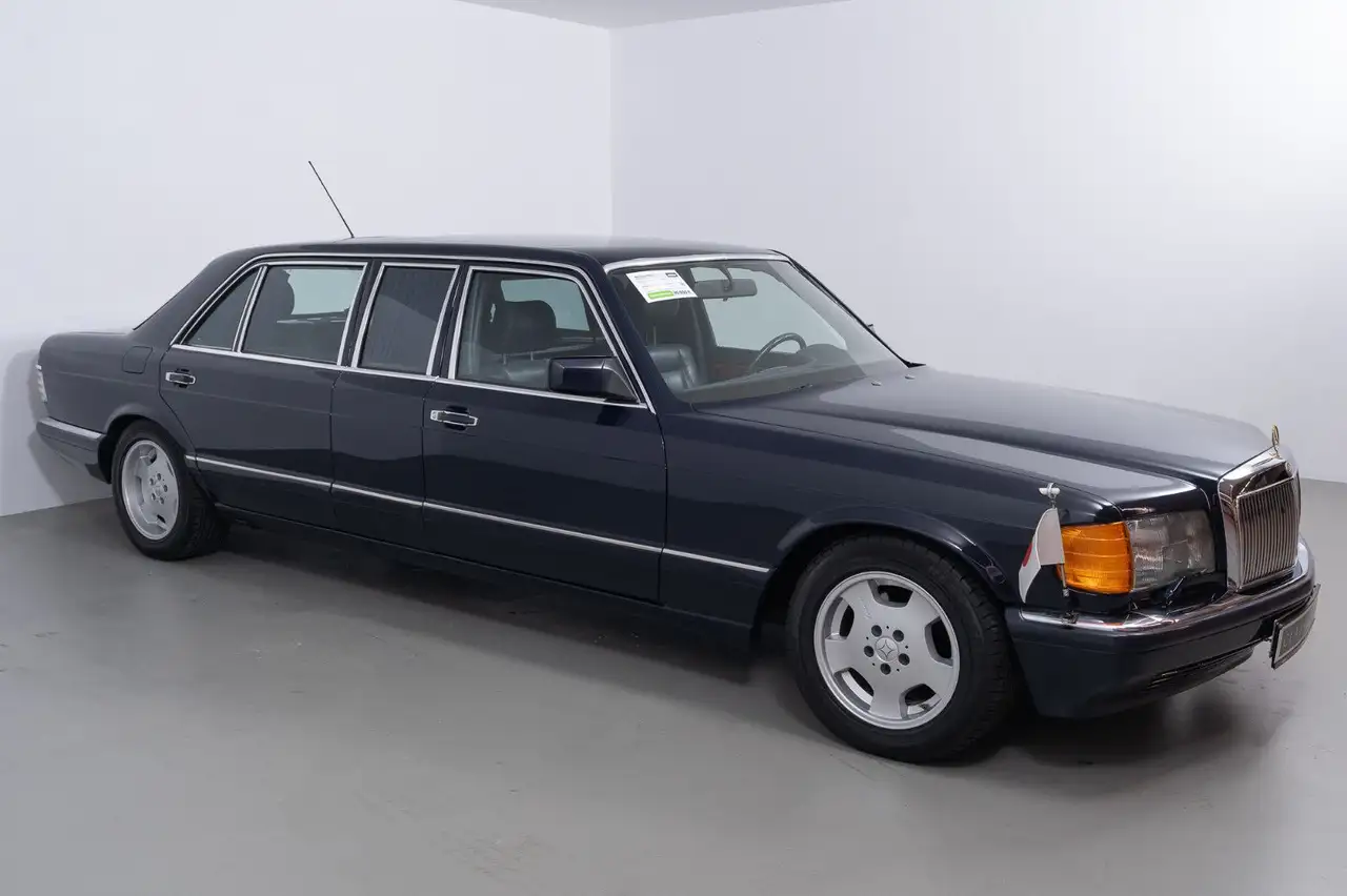 Mercedes-Benz 560 SEL Pullmann Königsmodell Langversion, foto 2